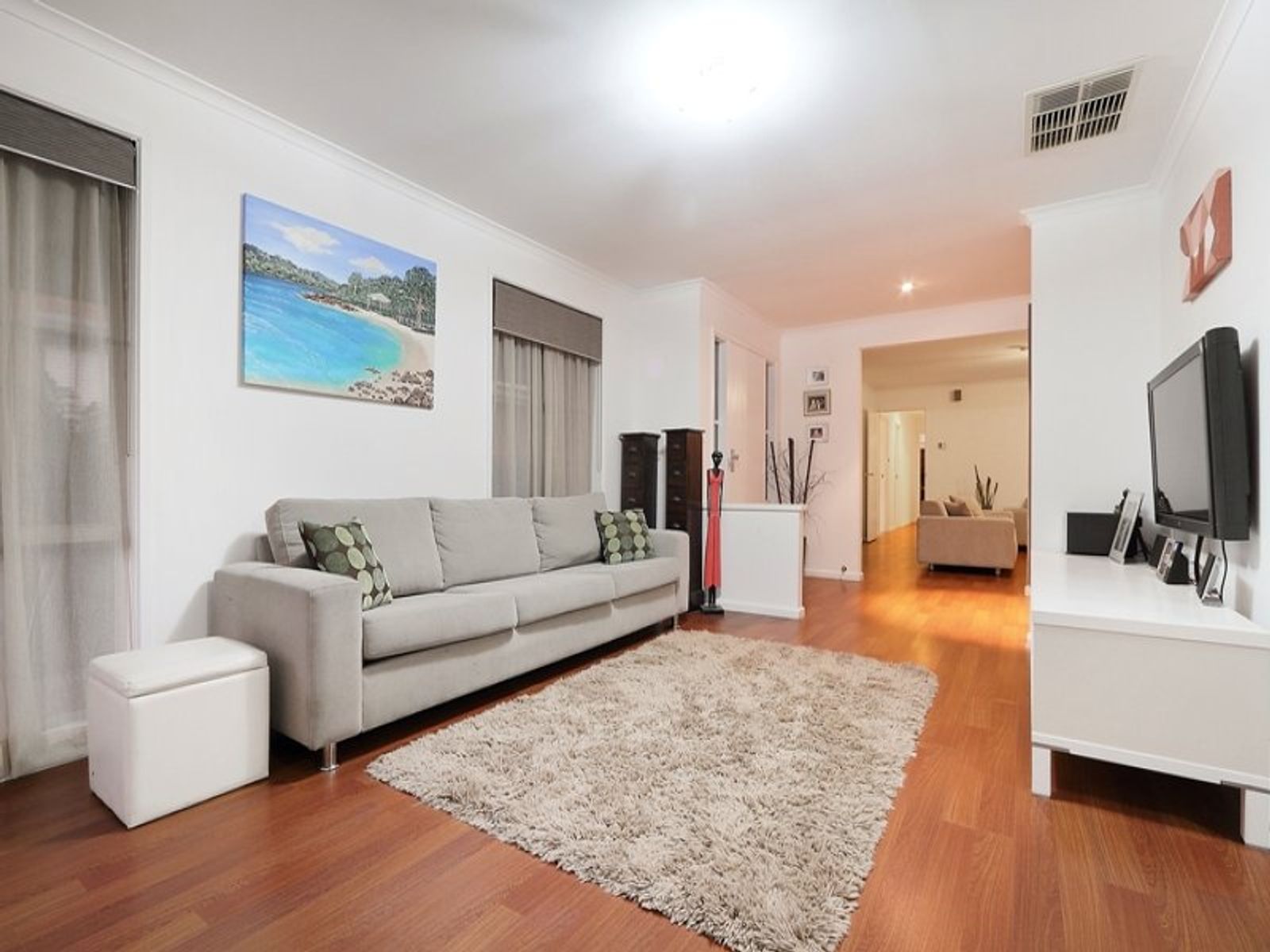 12 Llewellyn Avenue, Aspendale Gardens, VIC 3195, Aspendale Gardens - Thumbnail 2