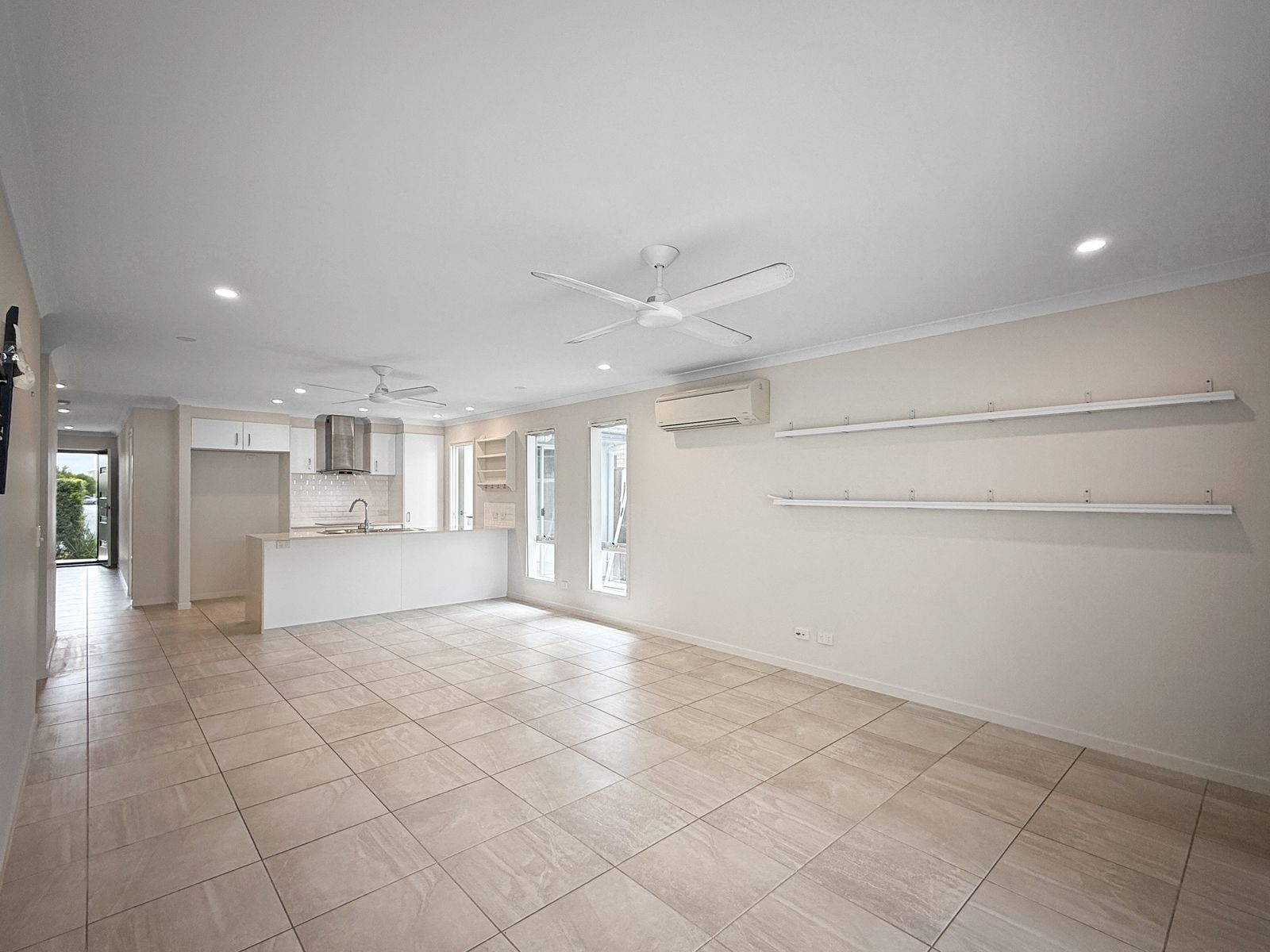 11 Finnegan Street, Palmview QLD 4553, Palmview - Thumbnail 5