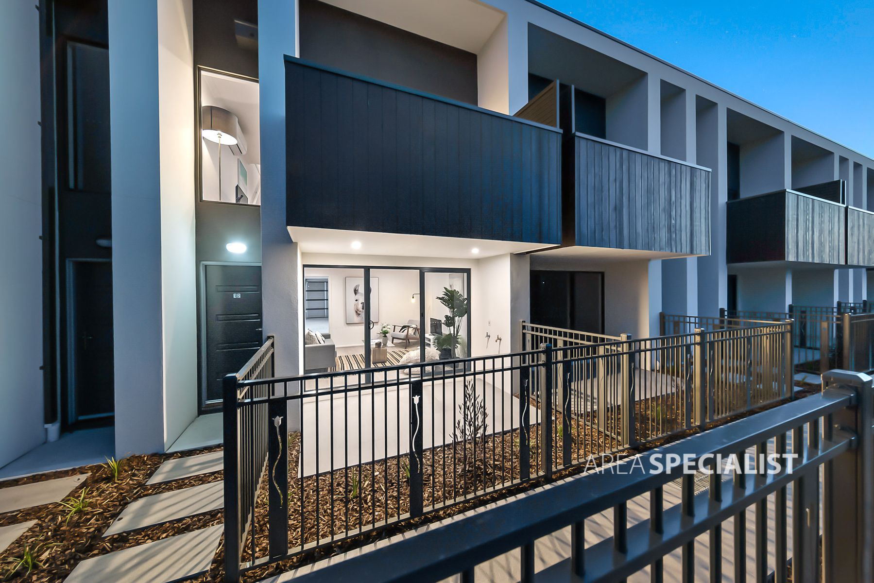 1 Bavadia Place, Keysborough, VIC 3173, Keysborough - Thumbnail 2