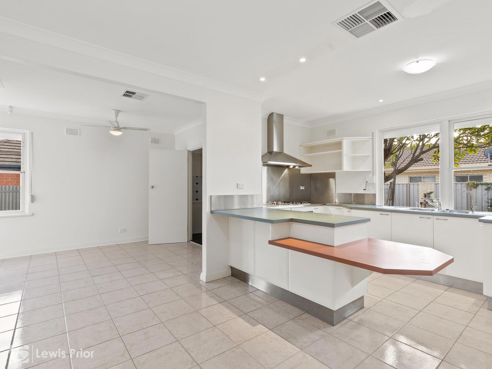44 Murray Terrace, Oaklands Park SA 5046, Oaklands Park - Thumbnail 3