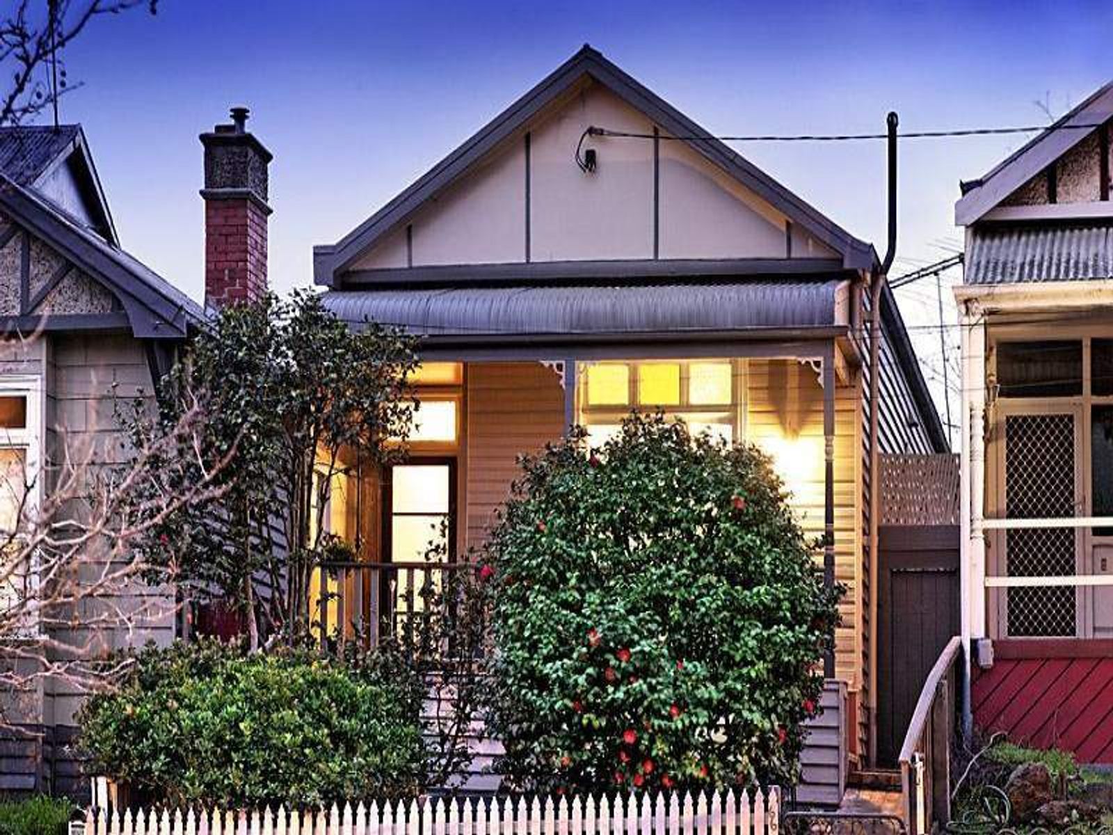 66 Kensington Road, Kensington - Thumbnail 2