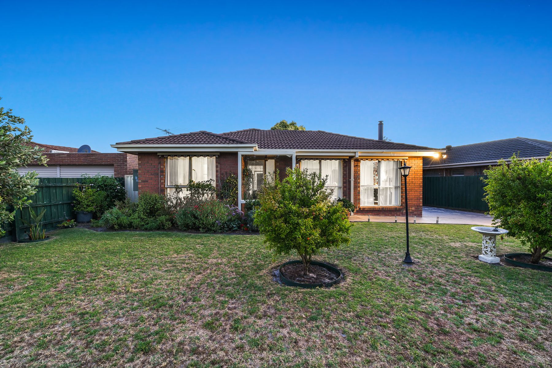 8 College Crescent, Keysborough, VIC 3173, Keysborough - Thumbnail 2