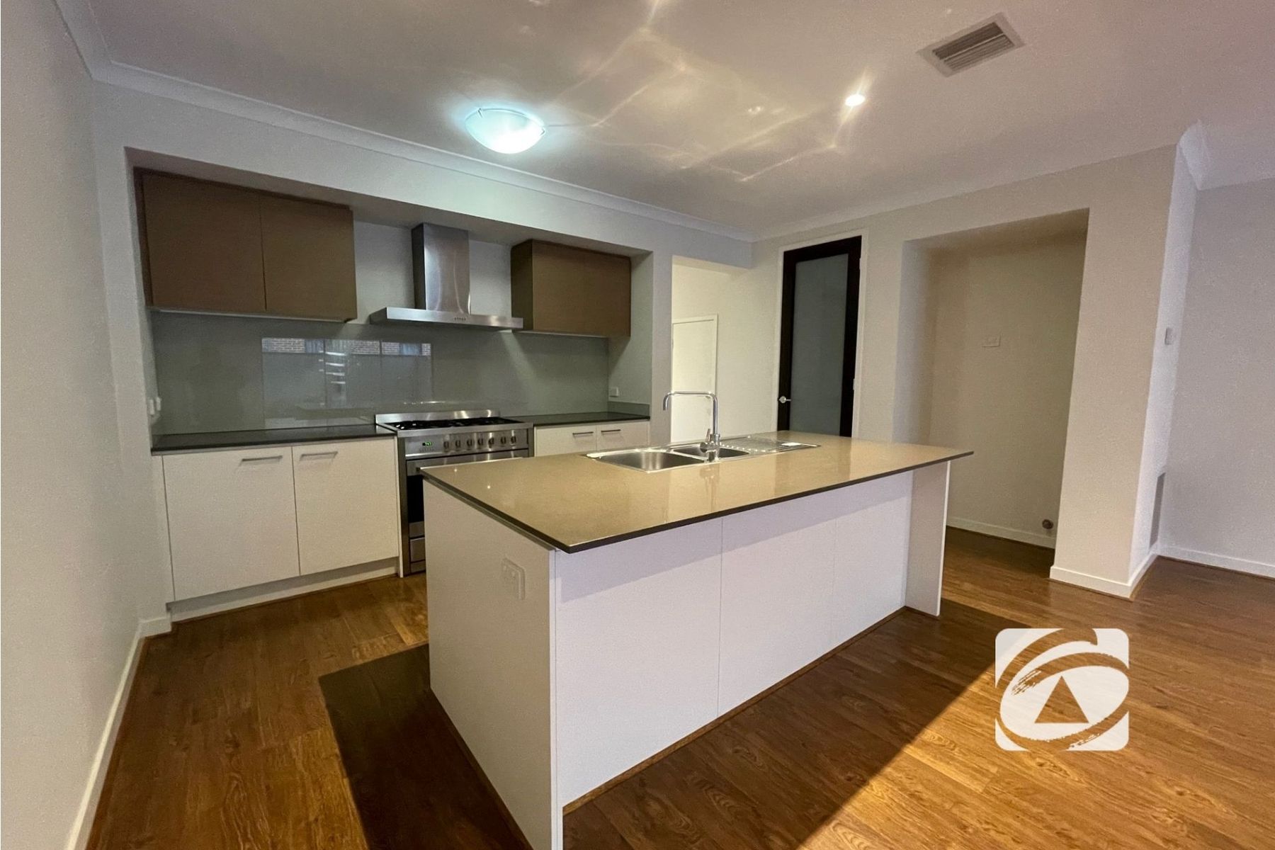 37 Bellario Circuit, Clyde North VIC 3978, Clyde North - Thumbnail 2