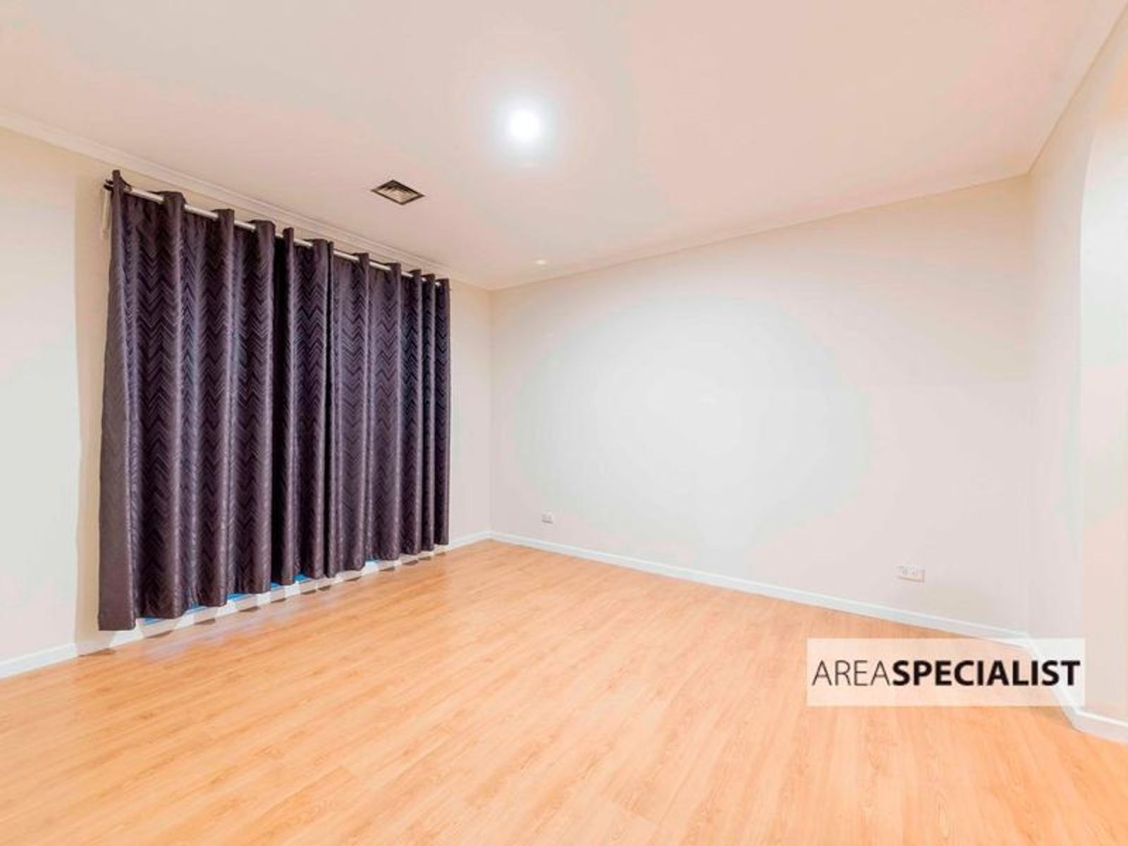 2 Cheshunt Court, Cranbourne North, VIC 3977, Cranbourne North - Thumbnail 6