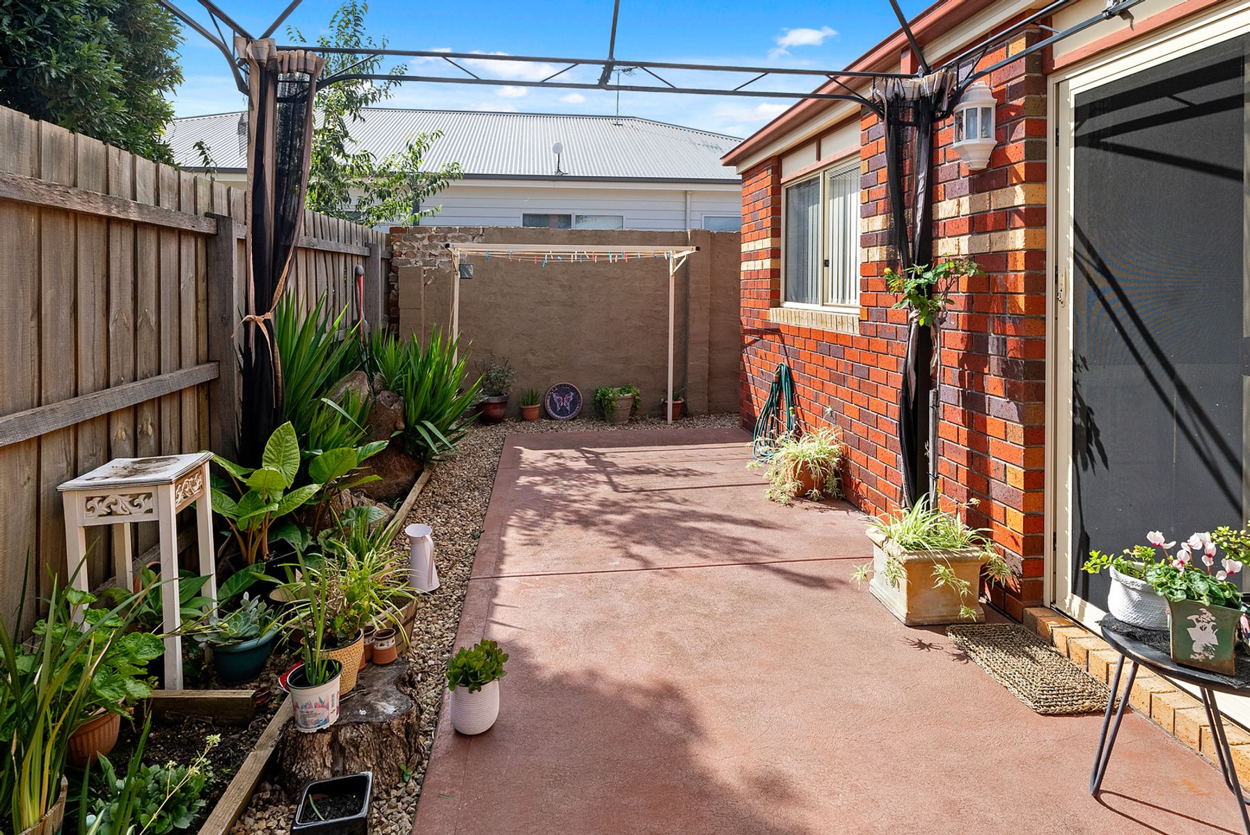 026 Open2view ID750913 57 Young Street  Bacchus Marsh