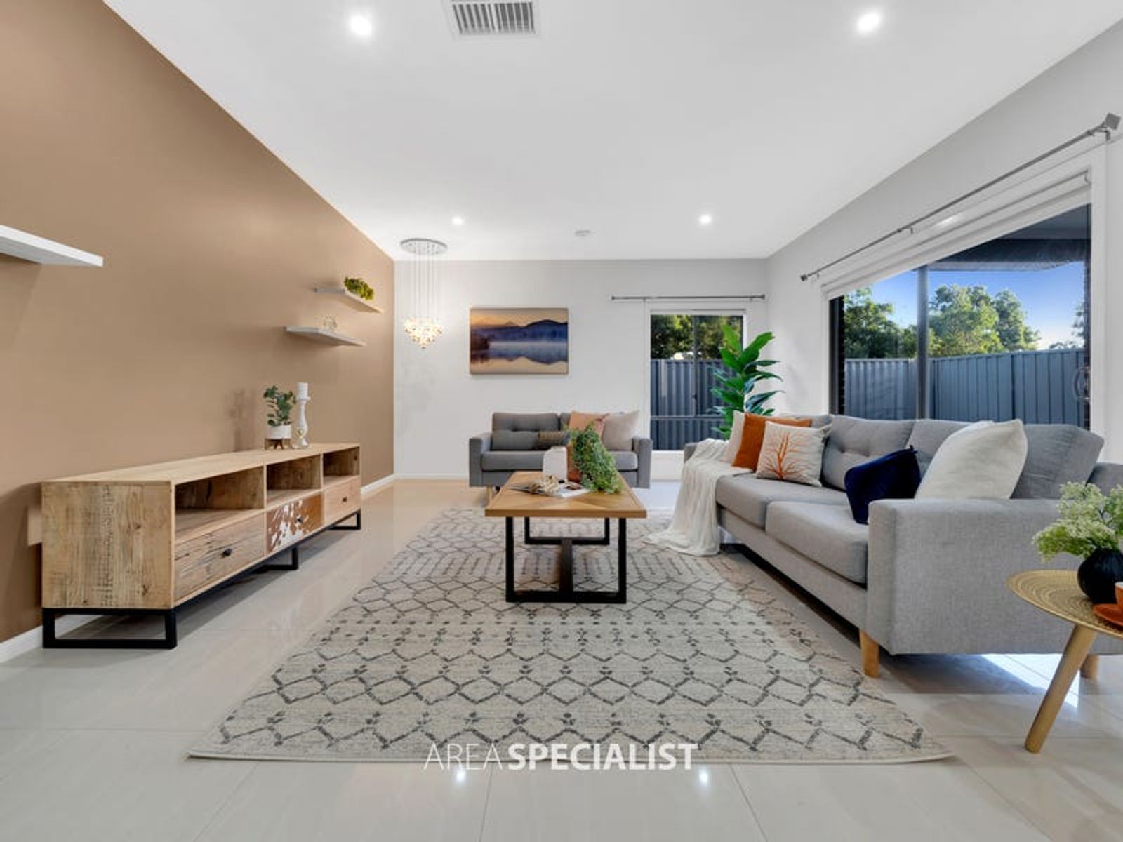 8 Stag Close, Cranbourne East, VIC 3977, Cranbourne East - Thumbnail 3