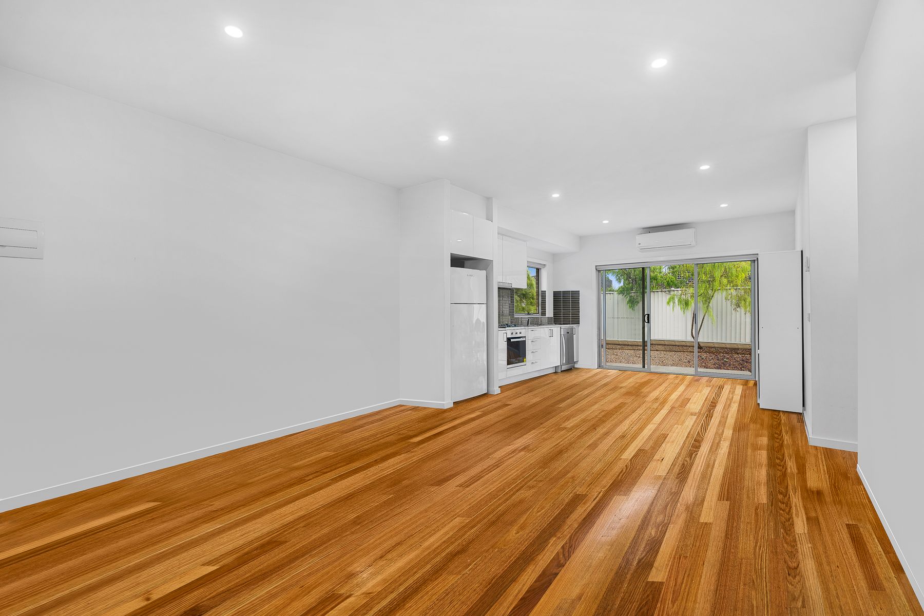 4/60 St Andrews Drive, Sunshine North, VIC 3020, Sunshine North - Thumbnail 2