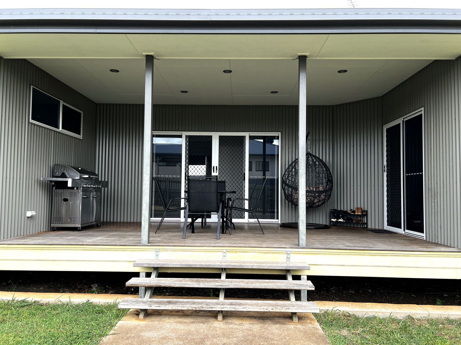18 Horton Street, Biggenden QLD 4621, Biggenden - Thumbnail 2