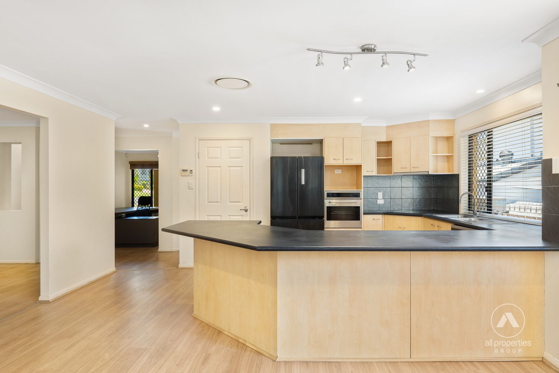 2 Benedict Place, Springfield Lakes QLD 4300, Springfield Lakes - Thumbnail 4