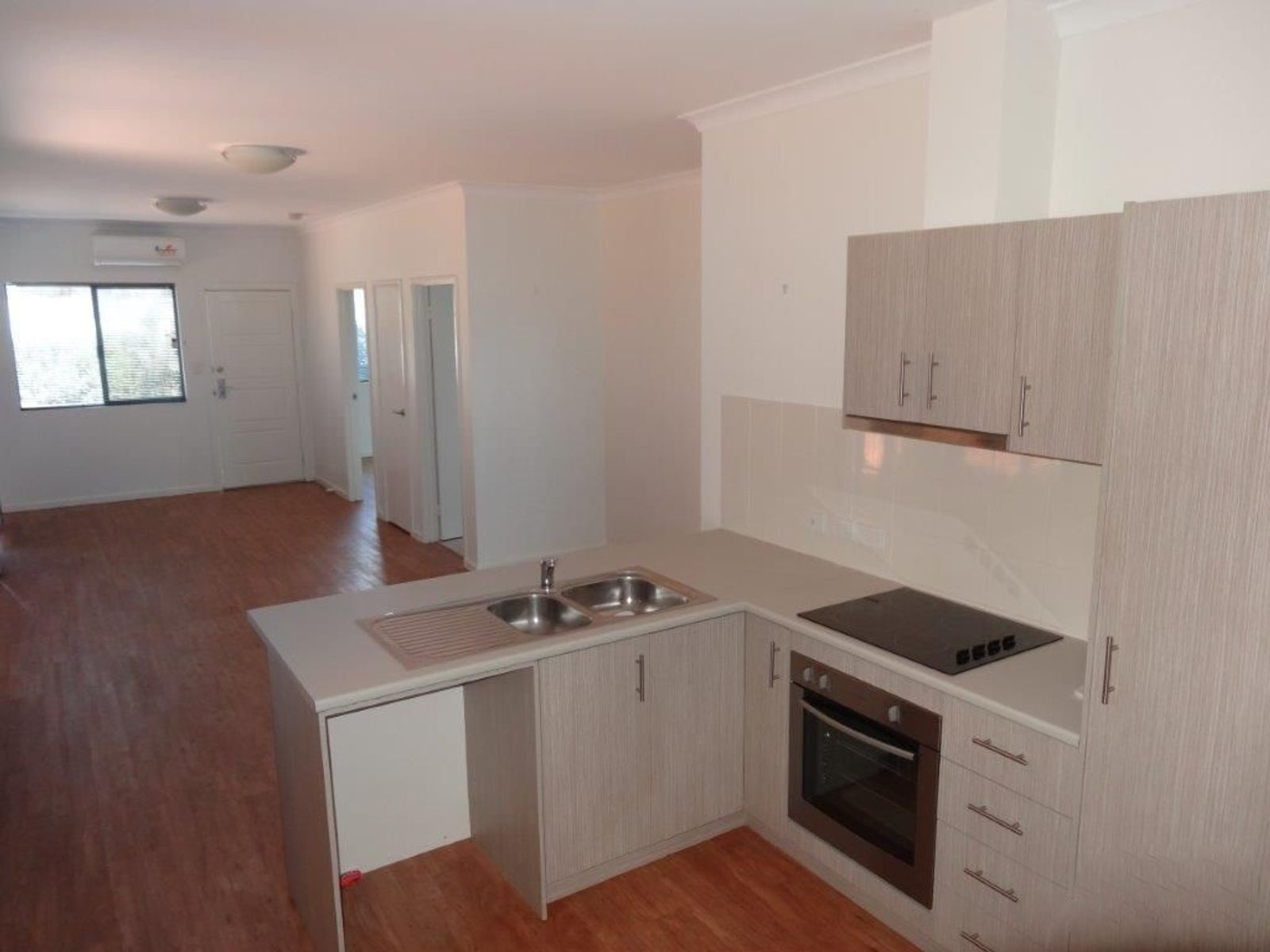 40/4 Newman Dve, Newman WA 6753, Newman - Thumbnail 2