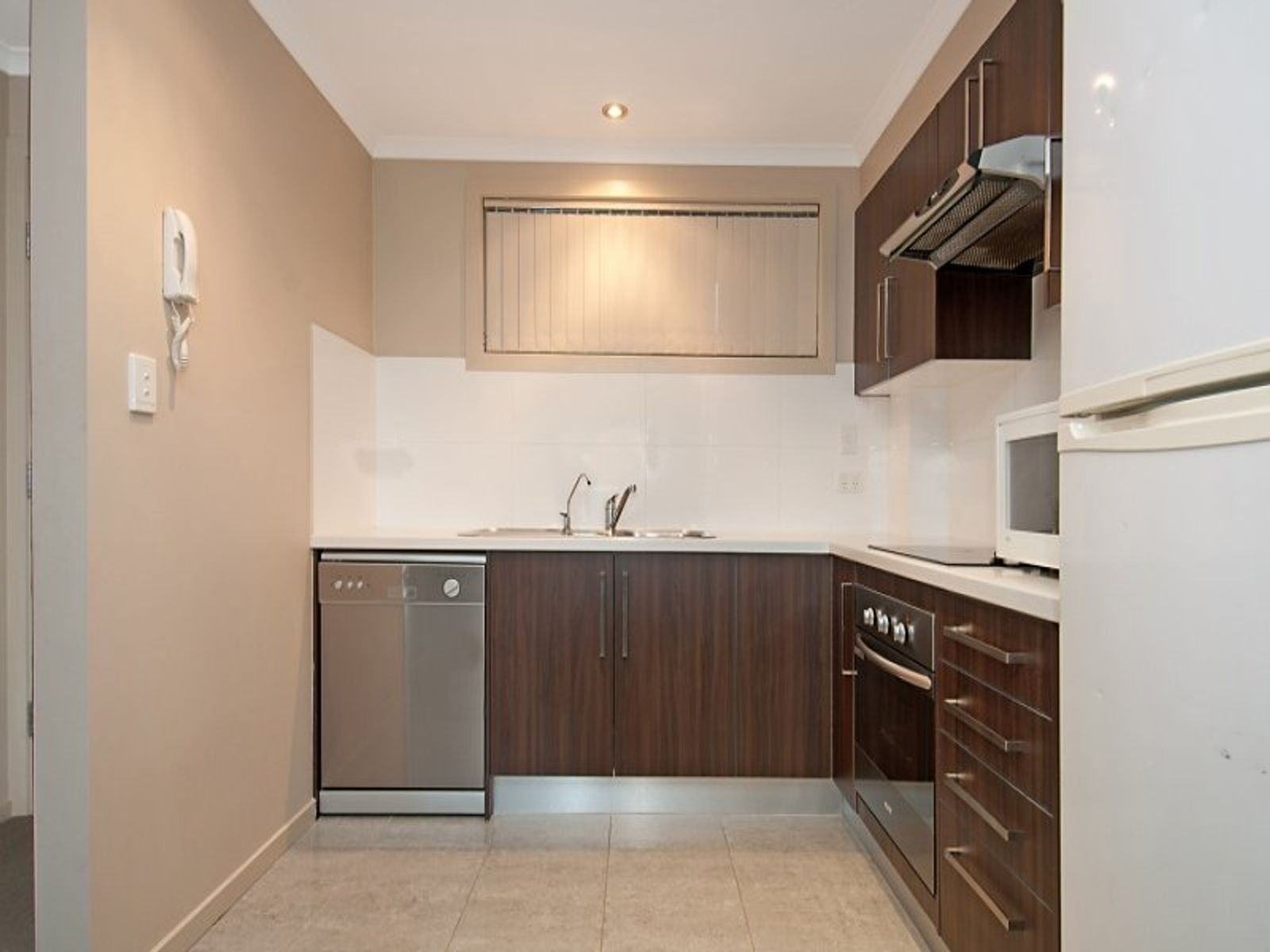 4/5, Mawson Lakes - Thumbnail 7