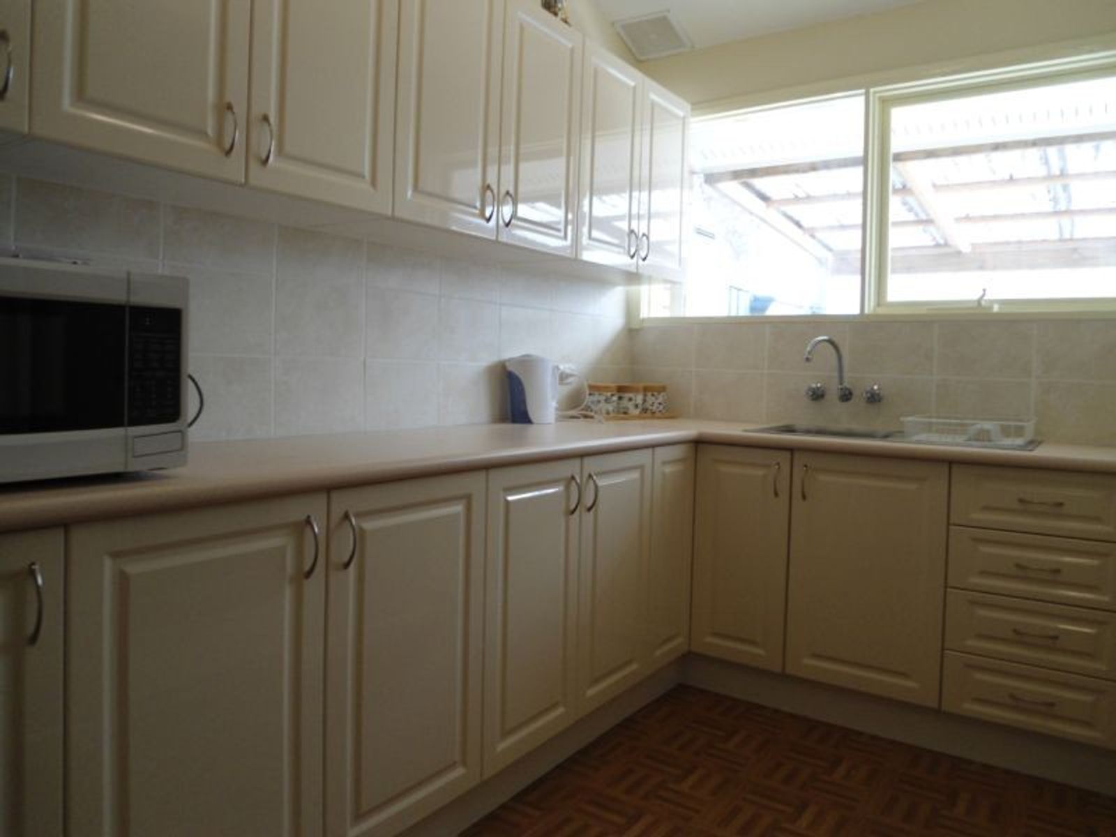 22 Middlemiss Place, Bathurst NSW 2795, Bathurst - Thumbnail 3
