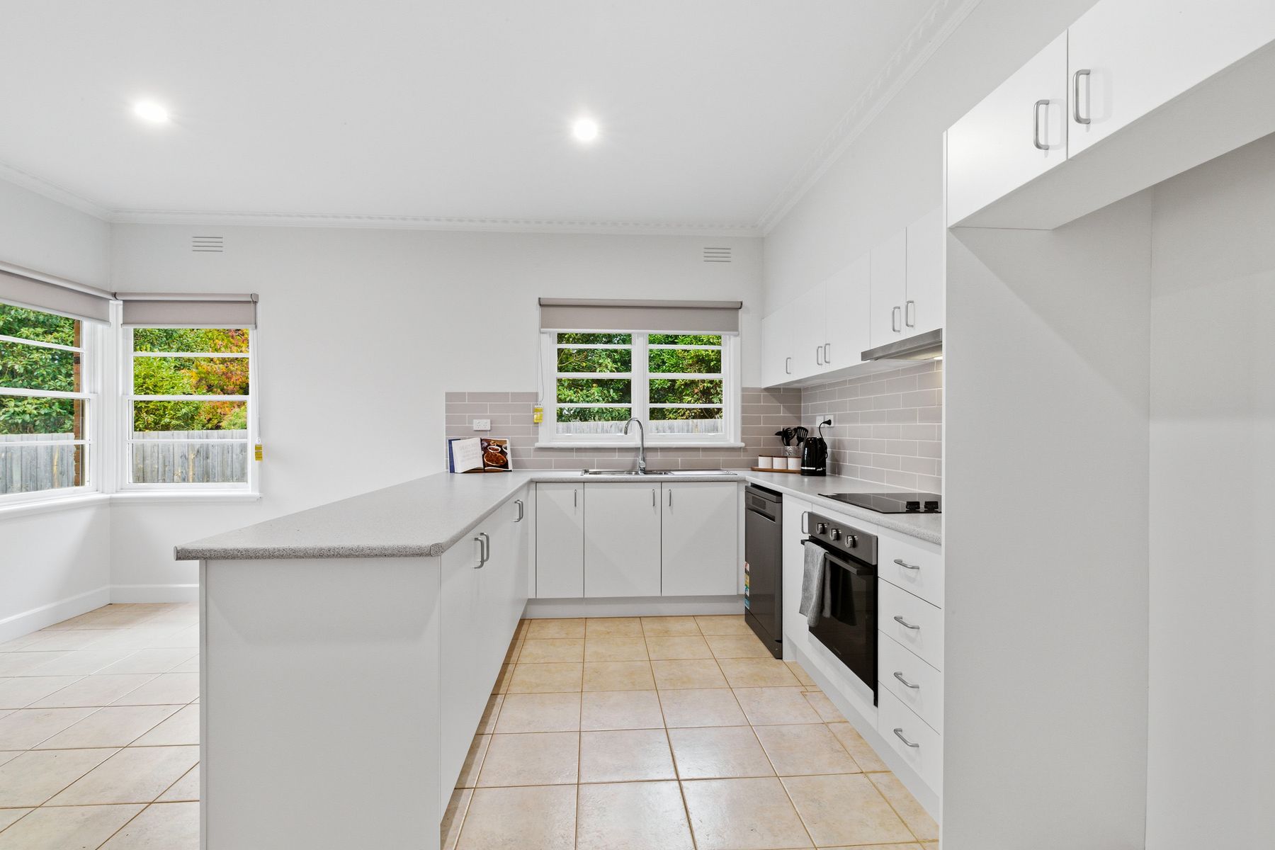 36 Koonwarra Road, Leongatha, Leongatha - Thumbnail 4