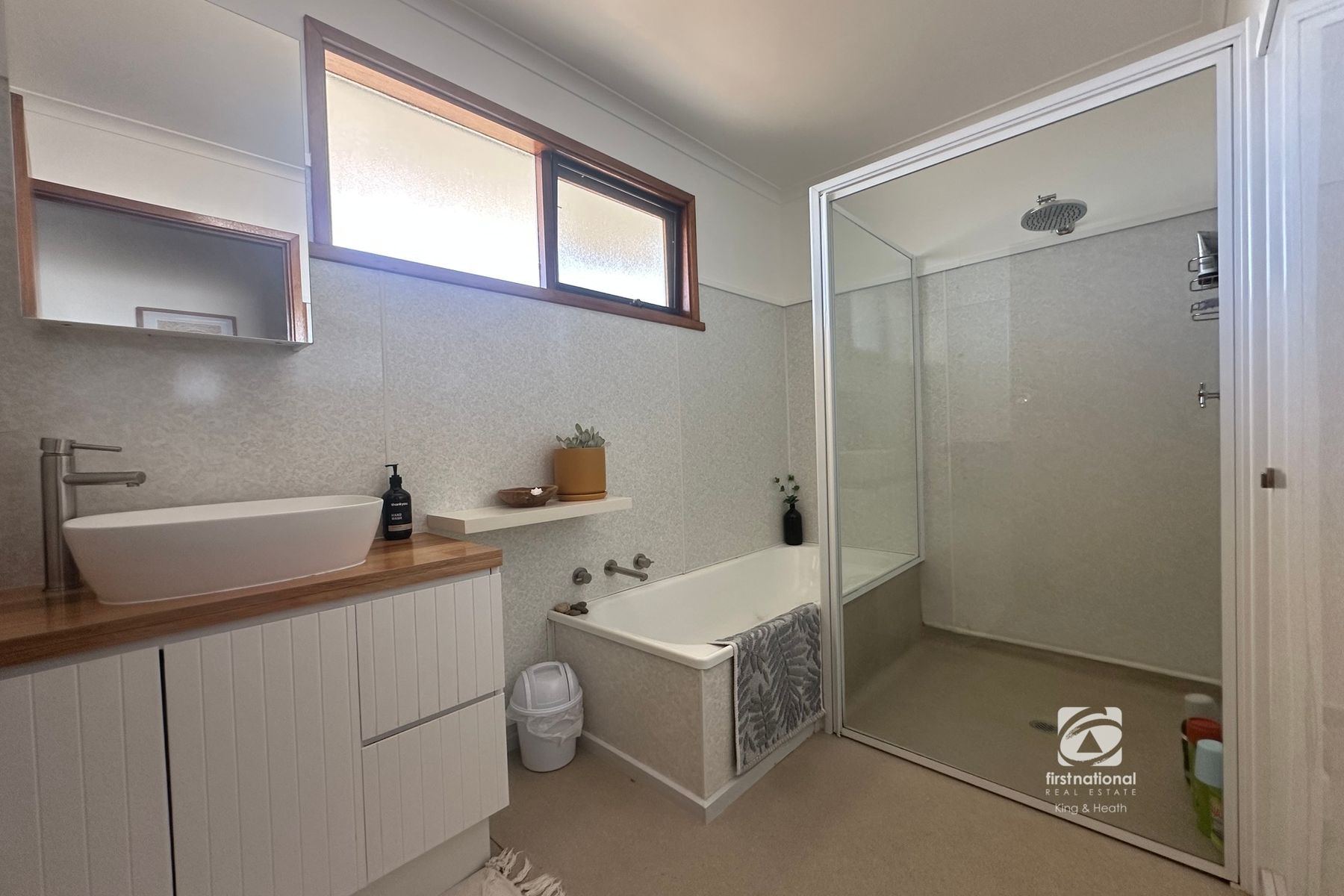 13 Uplands Avenue, Lakes Entrance VIC 3909, Lakes Entrance - Thumbnail 8