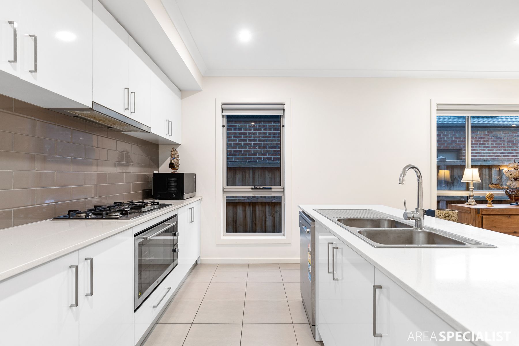 3 Firefly Road, Point Cook, VIC 3030, Point Cook - Thumbnail 6