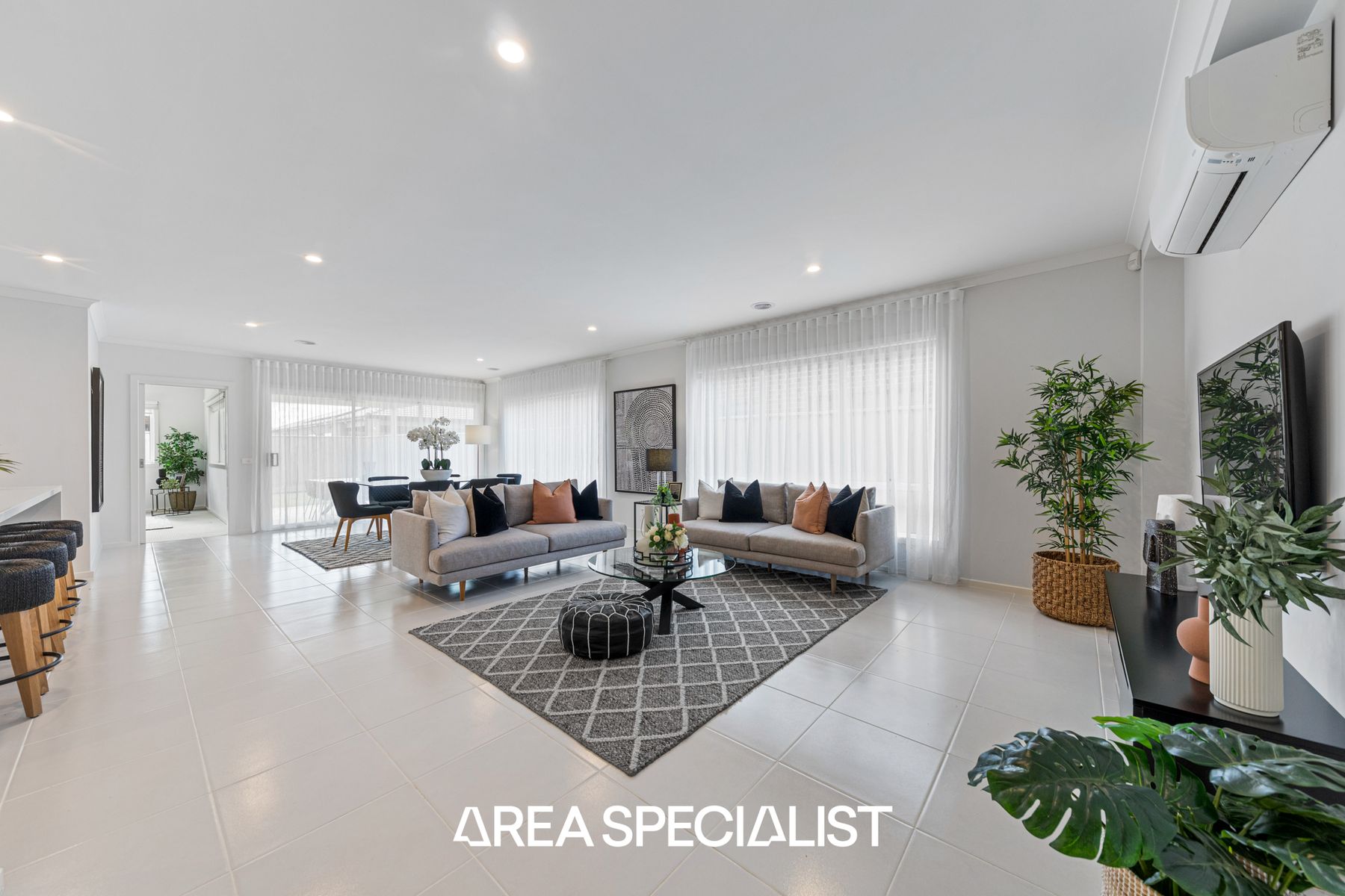 16 Berri Avenue, Officer South, VIC 3809, Officer South - Thumbnail 8