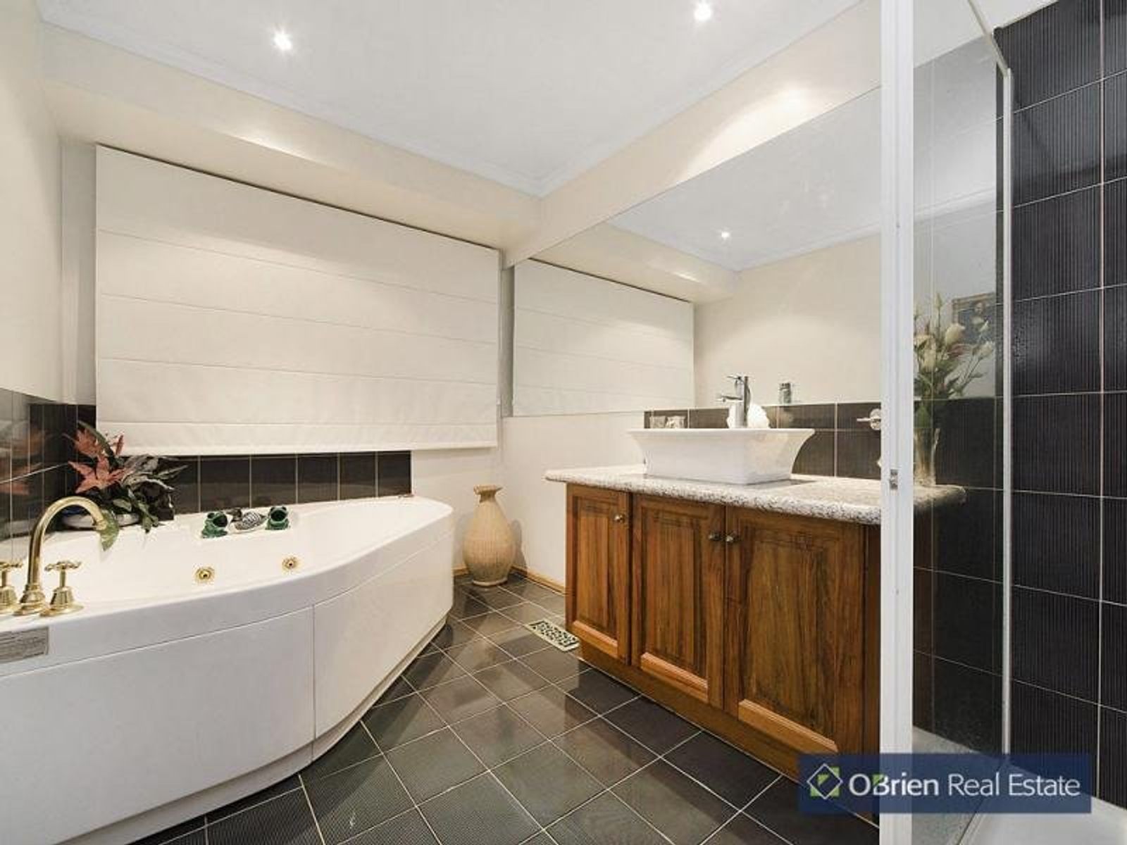 4 Paran Close, Endeavour Hills, VIC 3802, Endeavour Hills - Thumbnail 5
