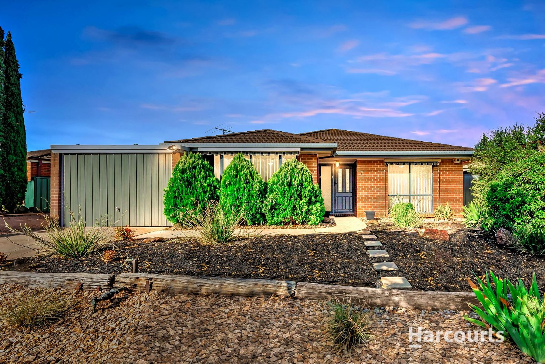 7 Housman Close, Burnside, VIC 3023