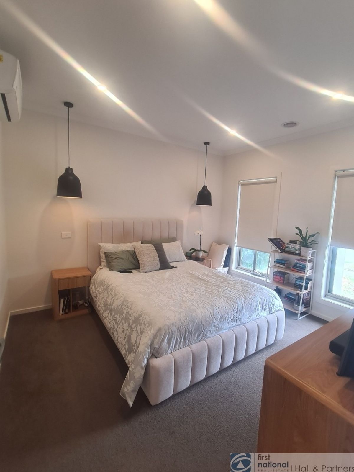 12 Shoveler Street, Clyde North VIC 3978, Clyde North - Thumbnail 7