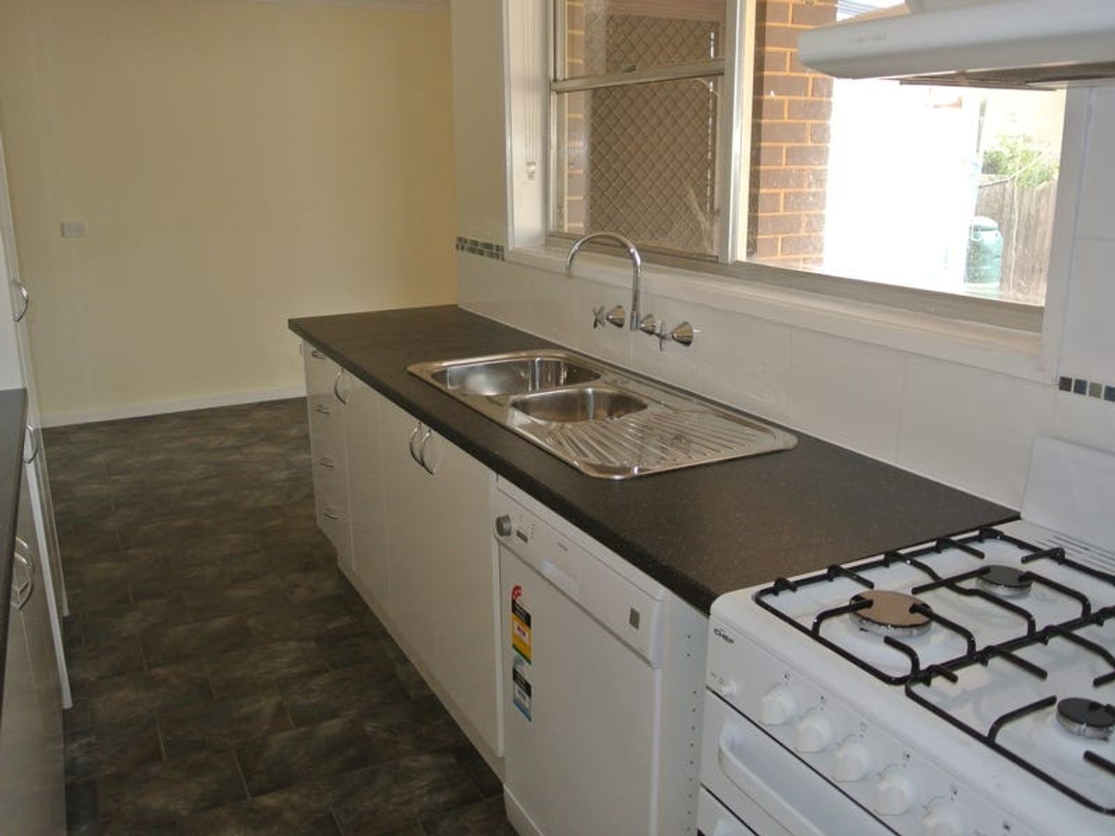 7 Kerr Street, Bacchus Marsh VIC 3340, Bacchus Marsh - Thumbnail 5