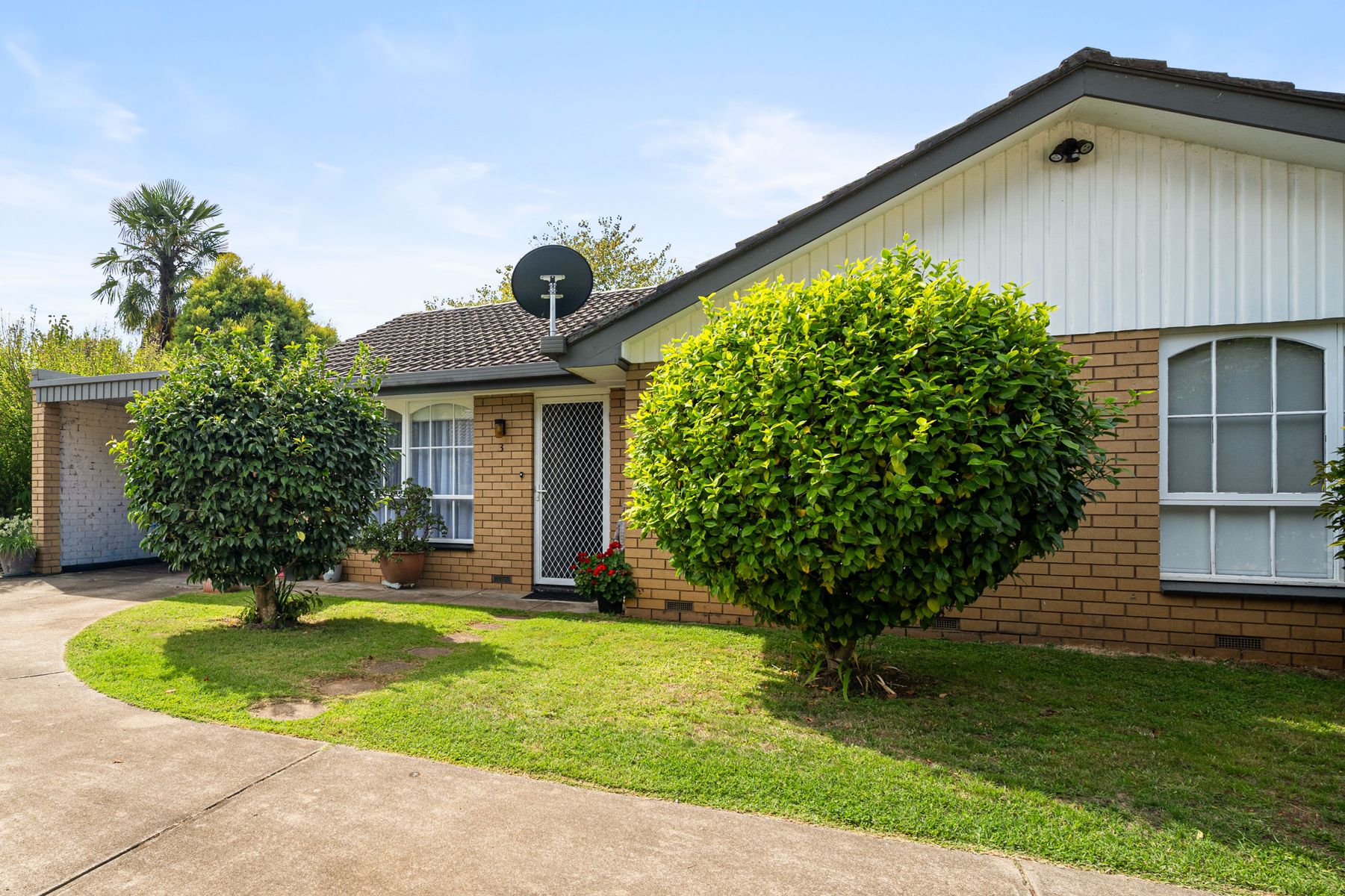3/47 Delany Avenue, Bright VIC 3741, Bright - Image 1