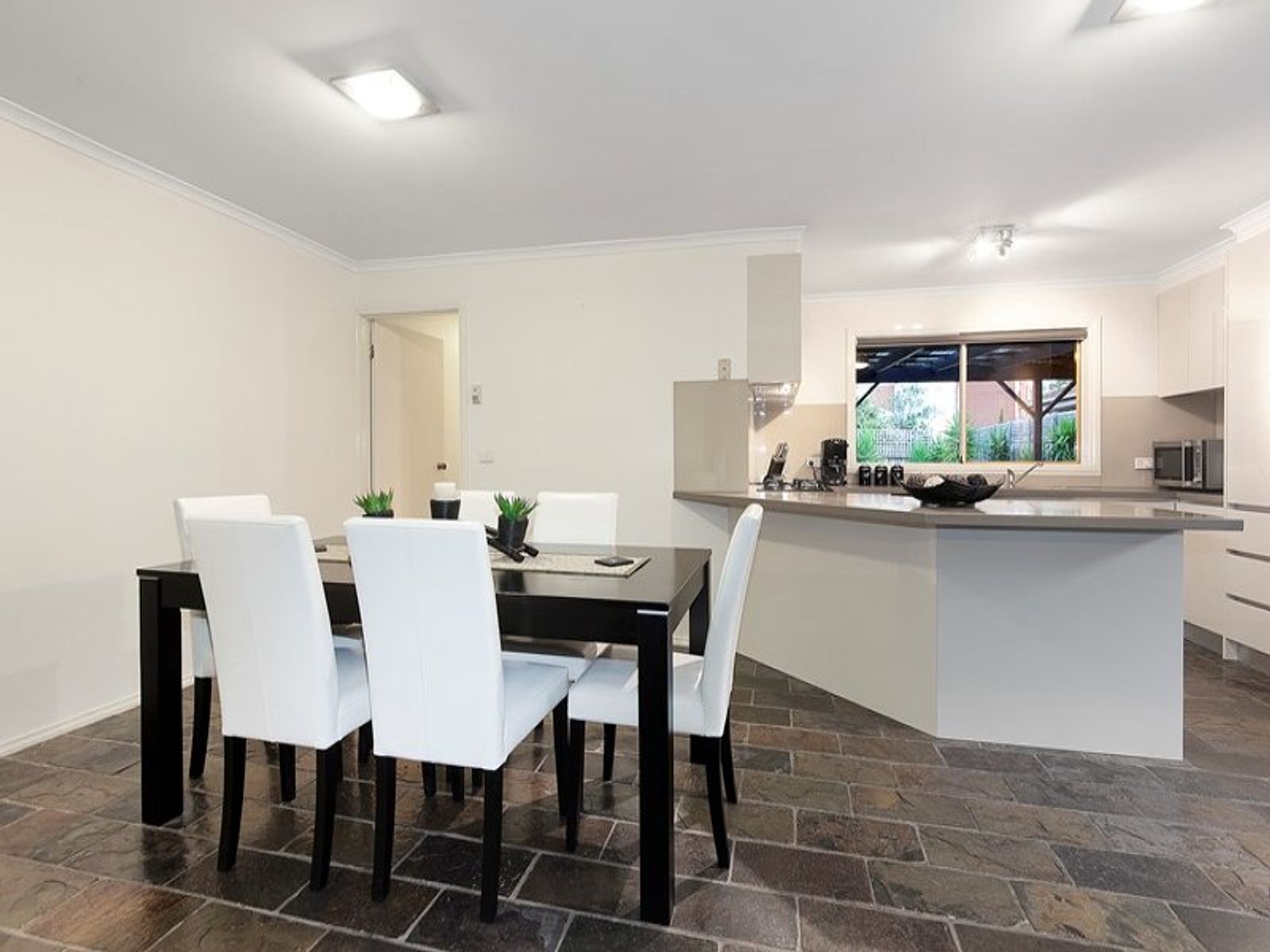 20 Dotterel Court, Chelsea Heights, VIC 3196, Chelsea Heights - Thumbnail 4