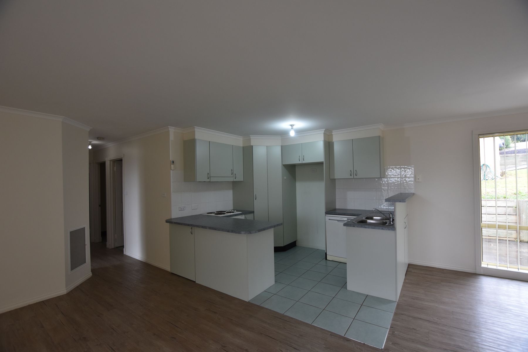 2/9 Victoria Street, Yass NSW 2582, Yass - Thumbnail 6