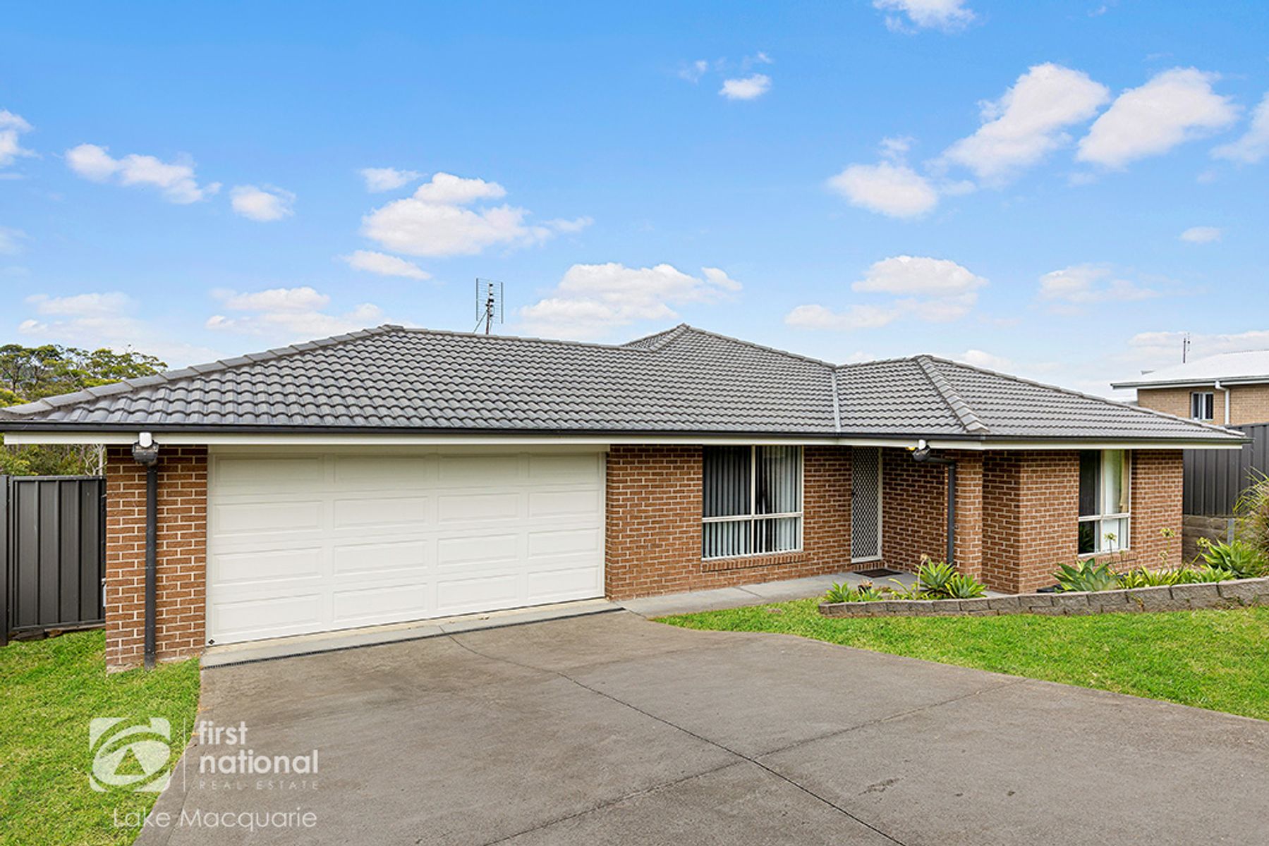 71 Blackwood Circuit, Cameron Park NSW 2285