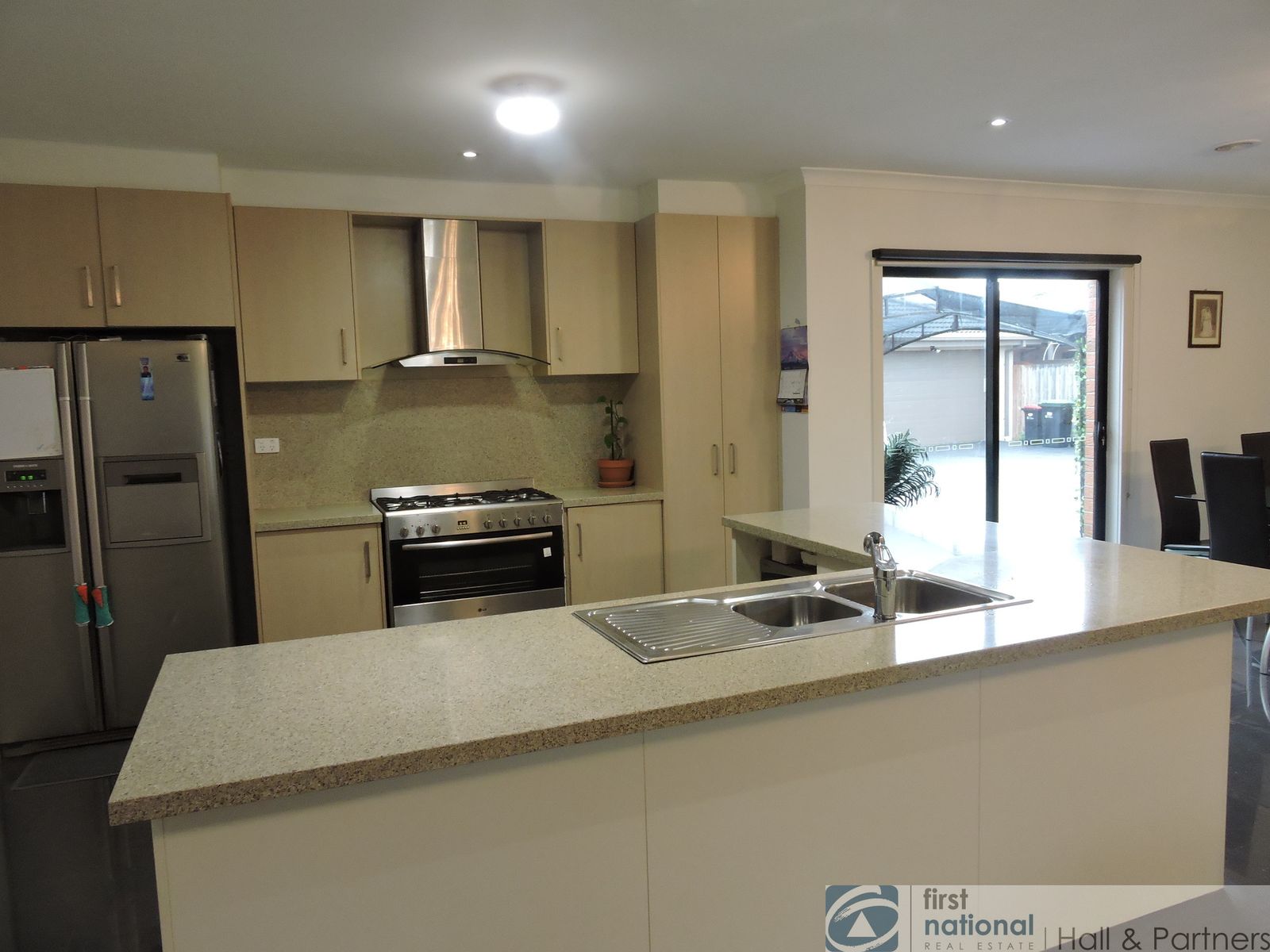 35 Kyla Avenue, Dandenong VIC 3175, Dandenong - Thumbnail 3