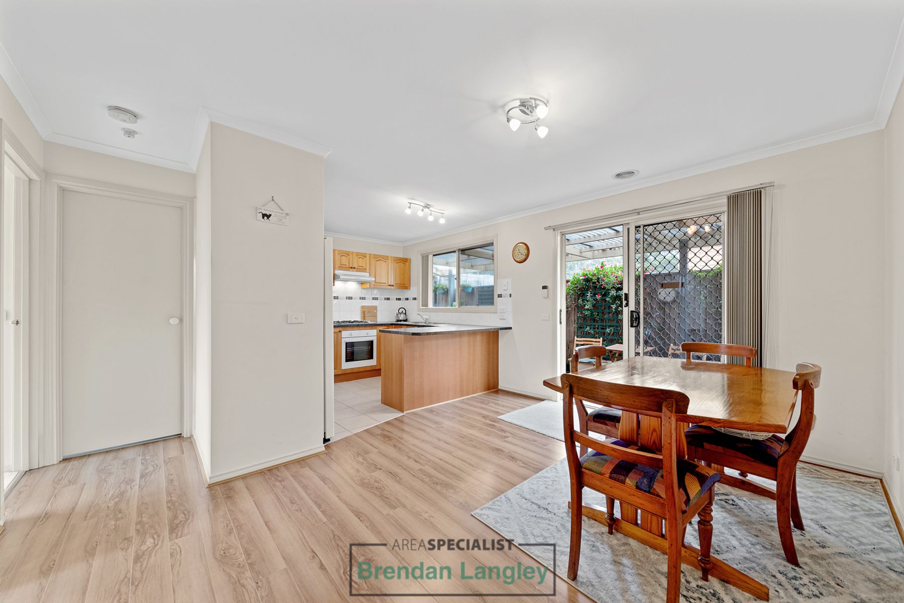 37 Wakenshaw Crescent, Pakenham, VIC 3810, Pakenham - Thumbnail 5