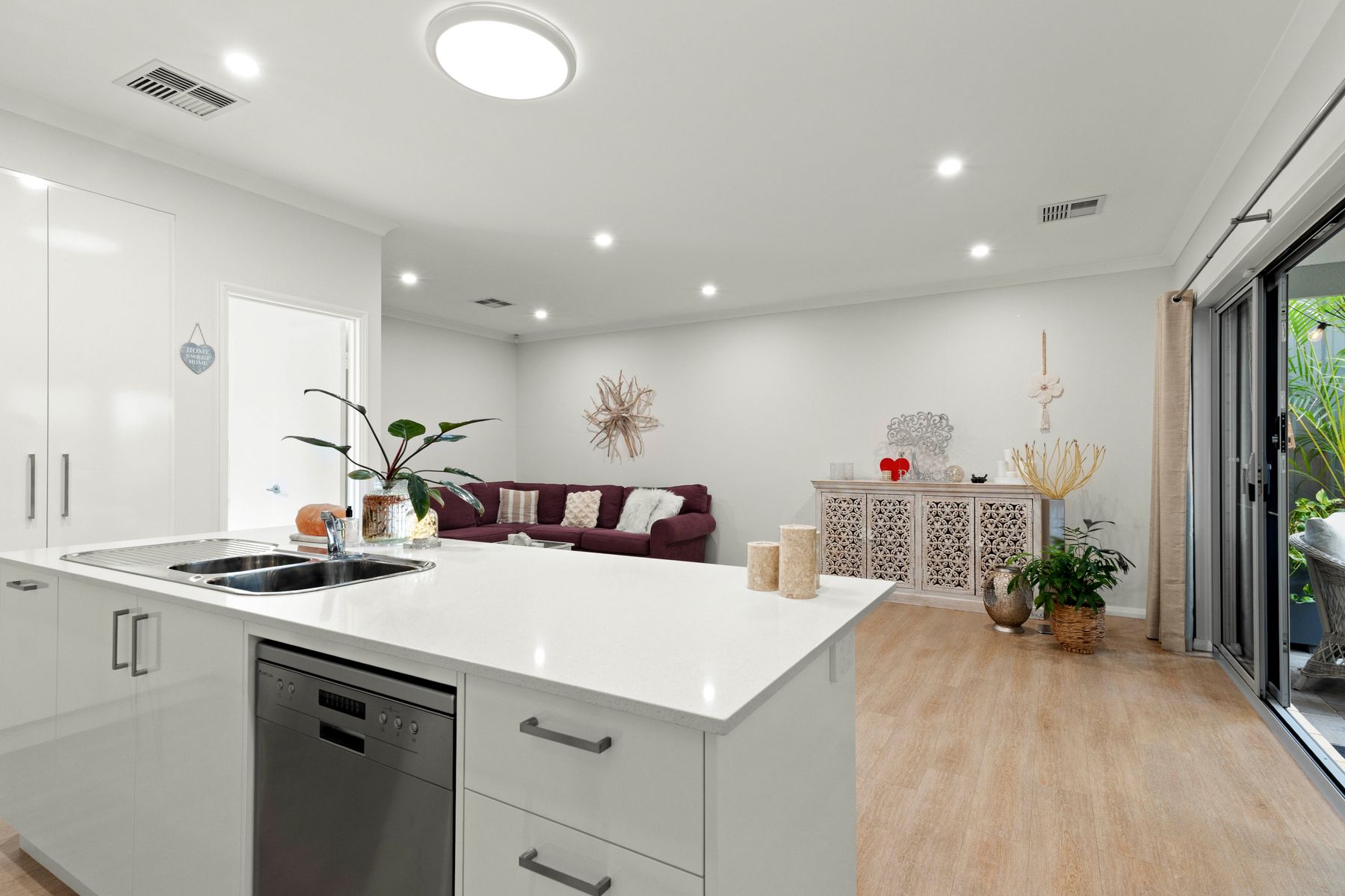 304C Warwick Road, Warwick, Warwick - Thumbnail 8