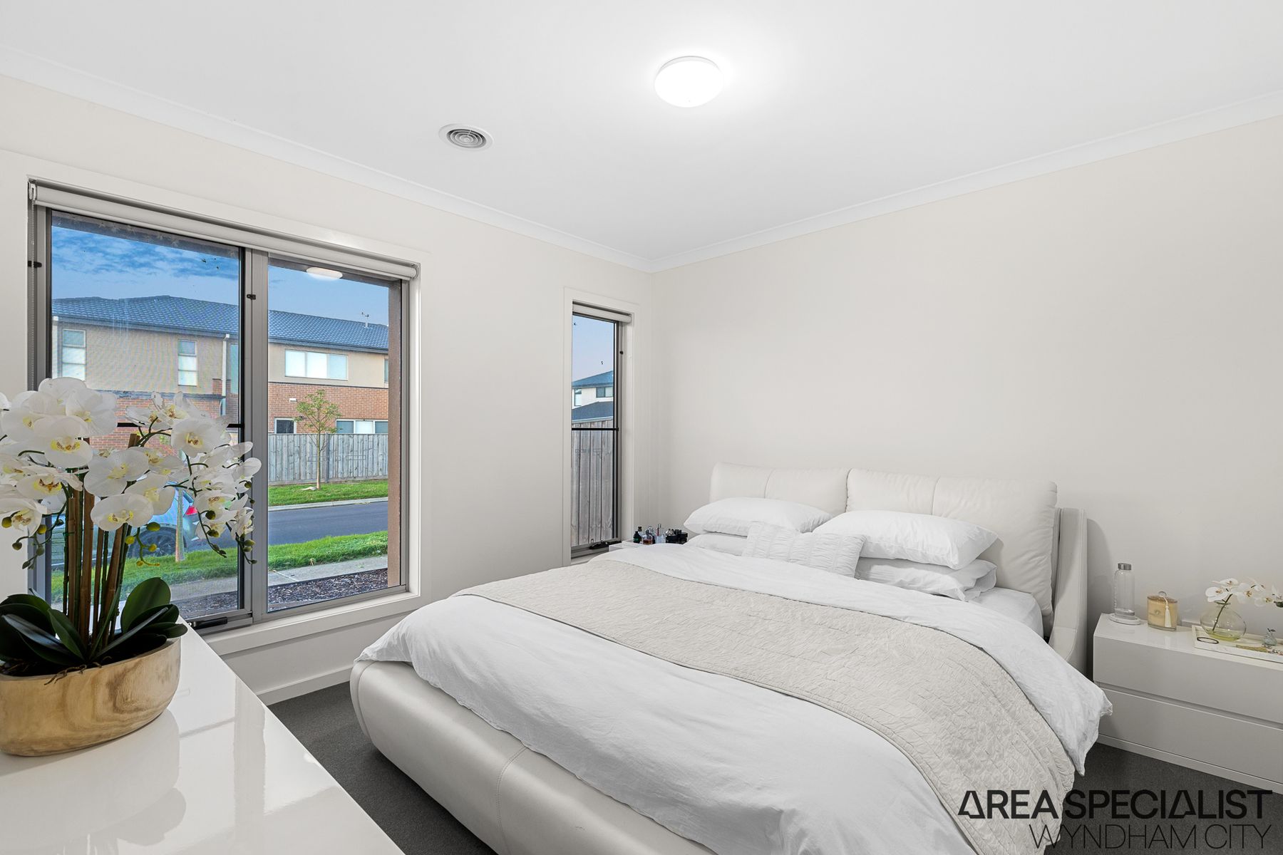 27 Columbus Street, Point Cook, VIC 3030, Point Cook - Thumbnail 4