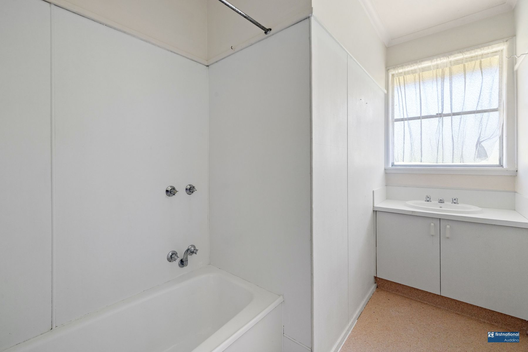 19 Hawkins Street, Korumburra VIC 3950, Korumburra - Thumbnail 8