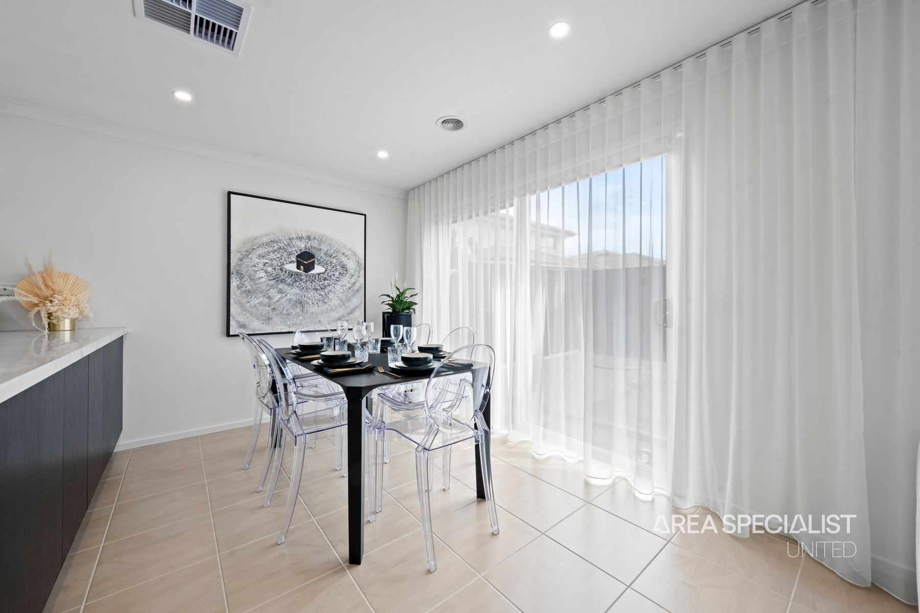 21 Feodora Crescent, Narre Warren, VIC 3805, Narre Warren - Thumbnail 5