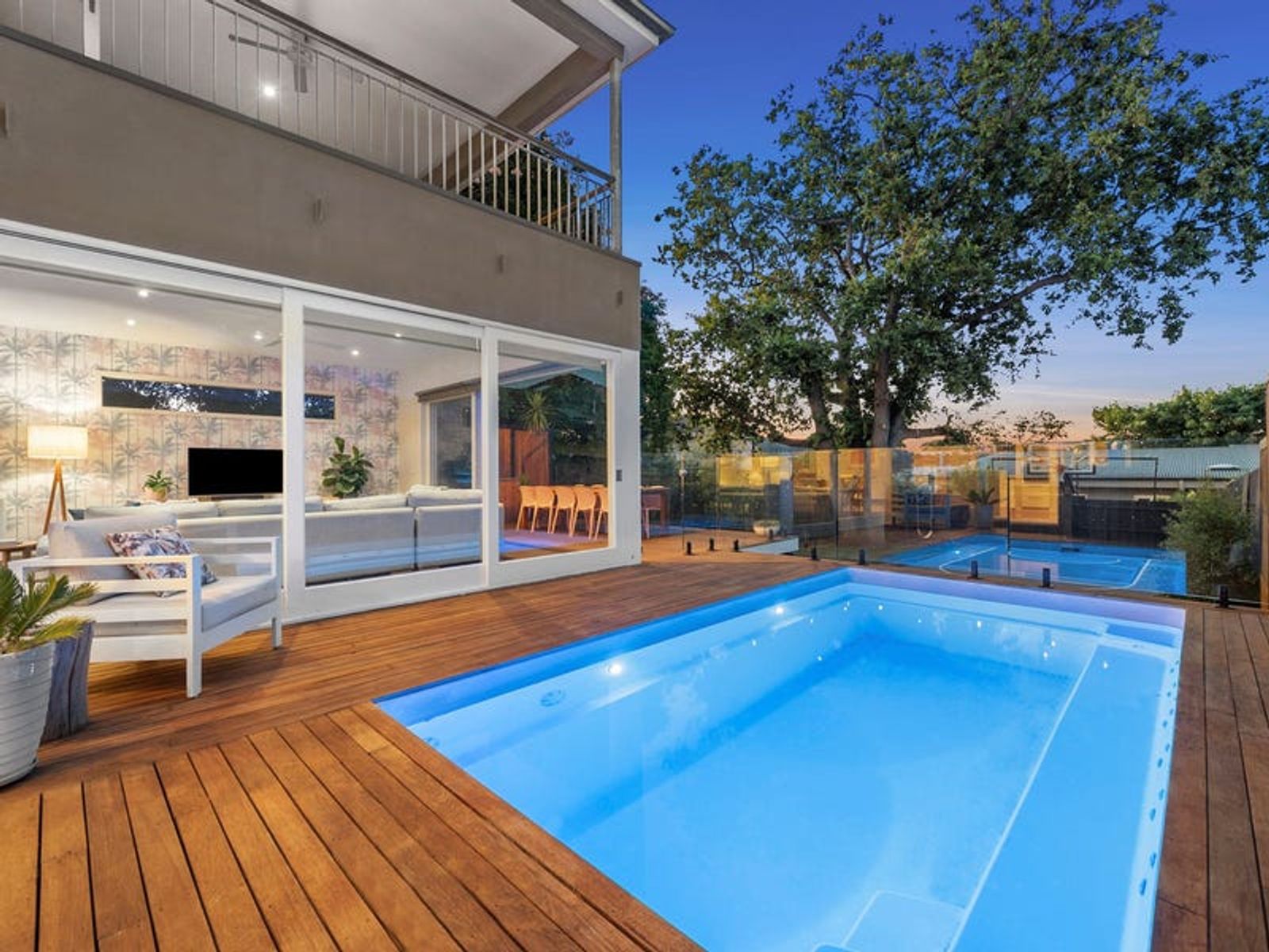 98 Barkly Street, Mornington, VIC 3931, Mornington - Thumbnail 2
