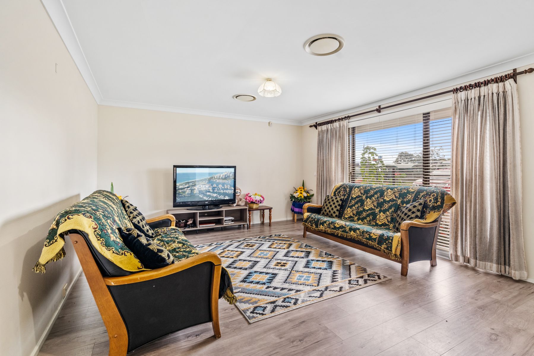 67 Chester Road, Ingleburn NSW 2565, Ingleburn - Thumbnail 2