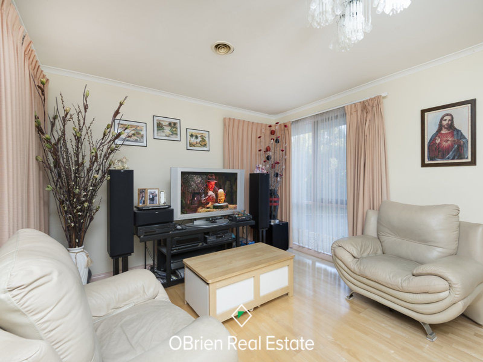 14 Axedale Crescent, Endeavour Hills, VIC 3802, Endeavour Hills - Thumbnail 2