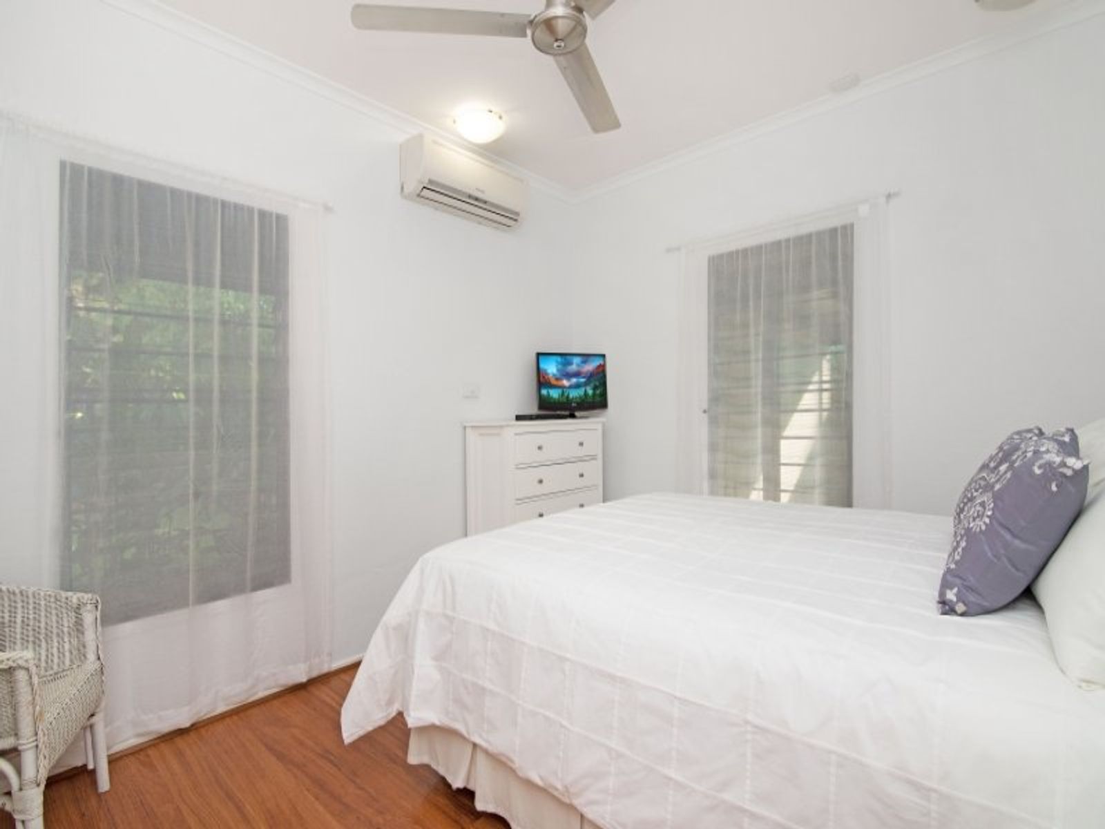 82 Rocklands Drive, Tiwi NT 0810, Tiwi - Thumbnail 5