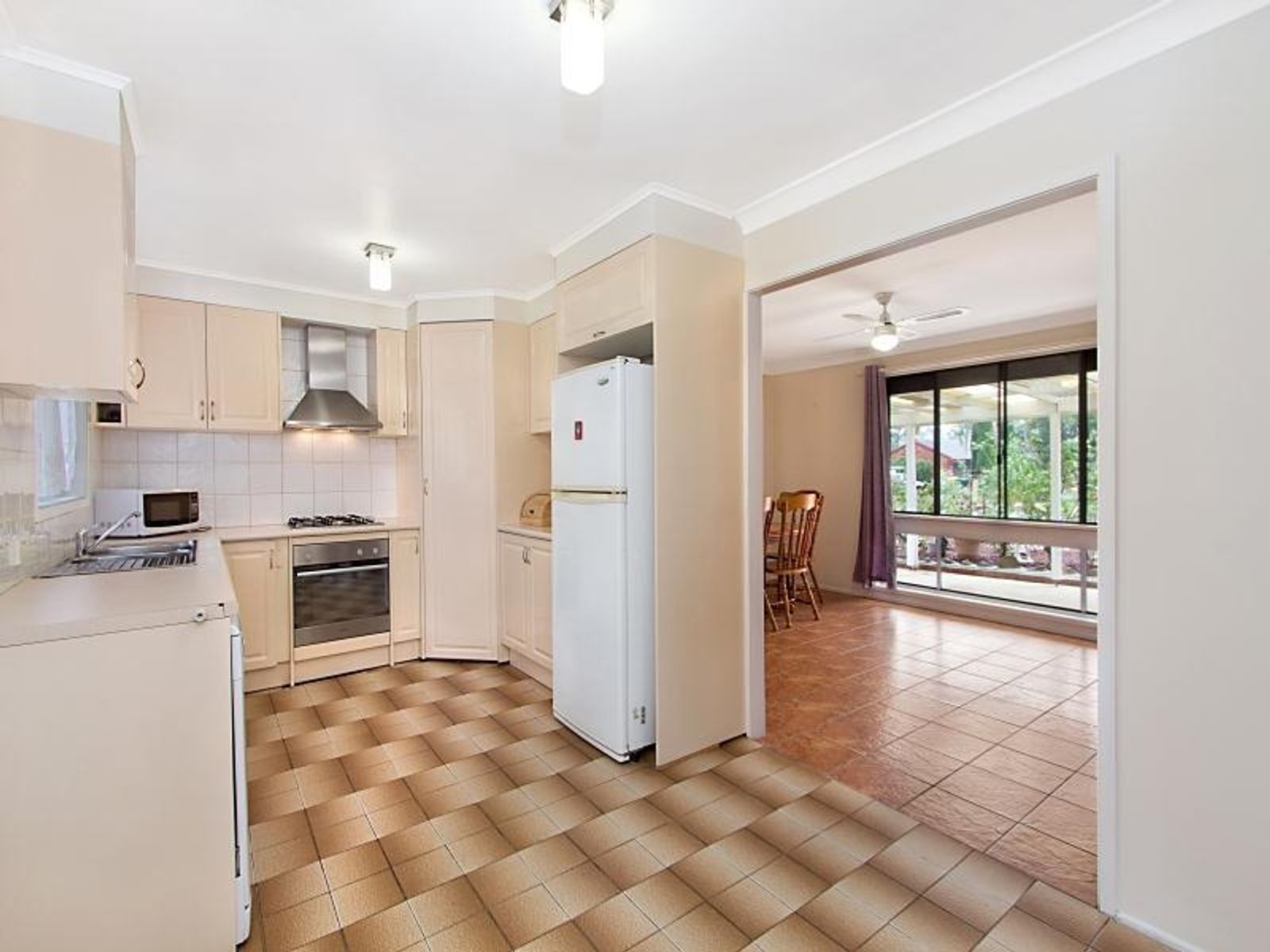 8 Kiwi Close, St Clair - Thumbnail 8
