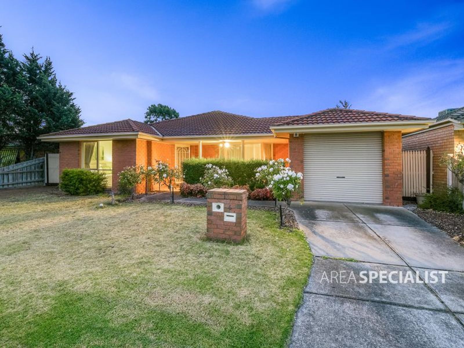 4 Haven Court, Aspendale Gardens, VIC 3195, Aspendale Gardens - Thumbnail 2