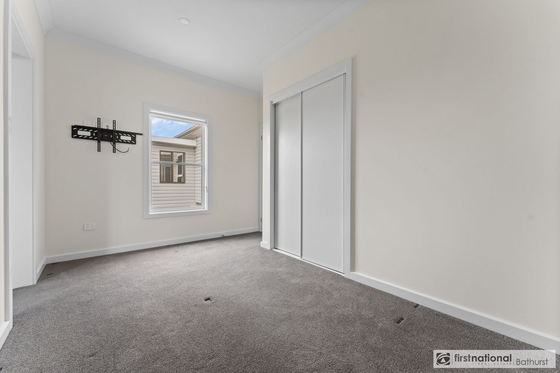 12A Henderson Street, West Bathurst NSW 2795, West Bathurst - Thumbnail 4