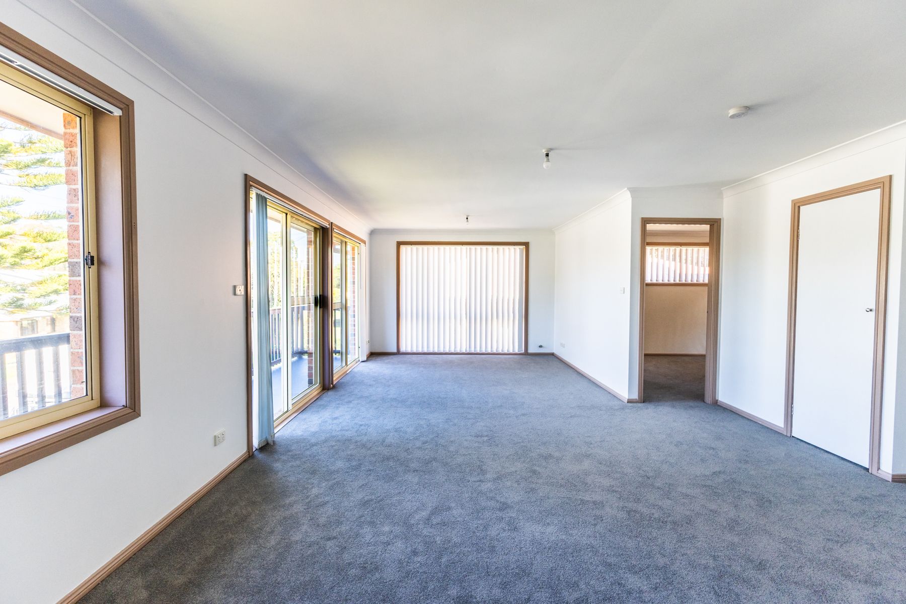 8 Hutchenson Avenue, Soldiers Point NSW 2317, Soldiers Point - Thumbnail 2