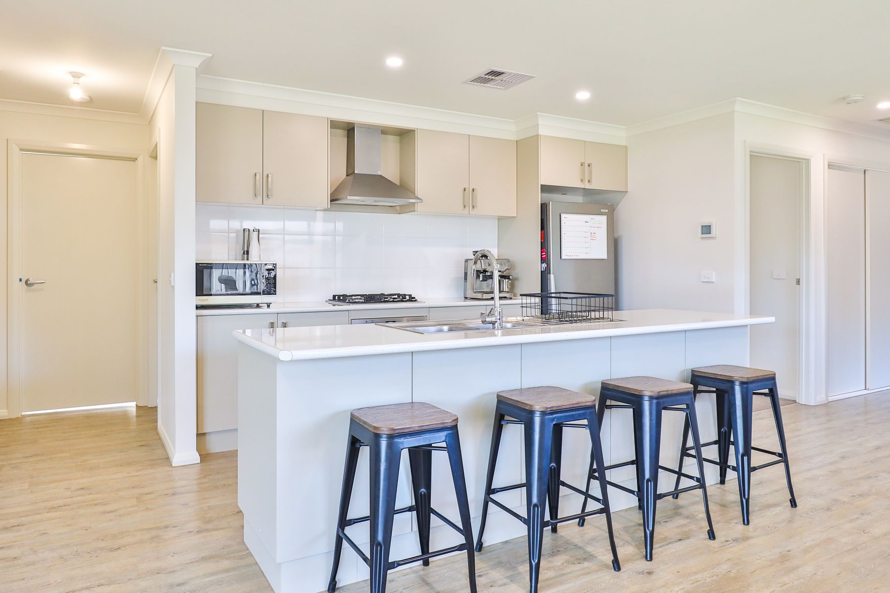 210 Sixteenth Street, Mildura - Thumbnail 4