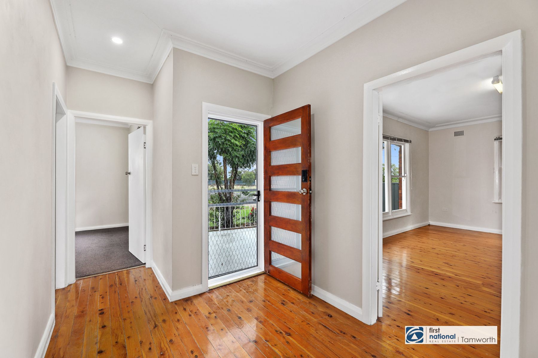 10 Duri Road, Tamworth NSW 2340, Tamworth - Thumbnail 2