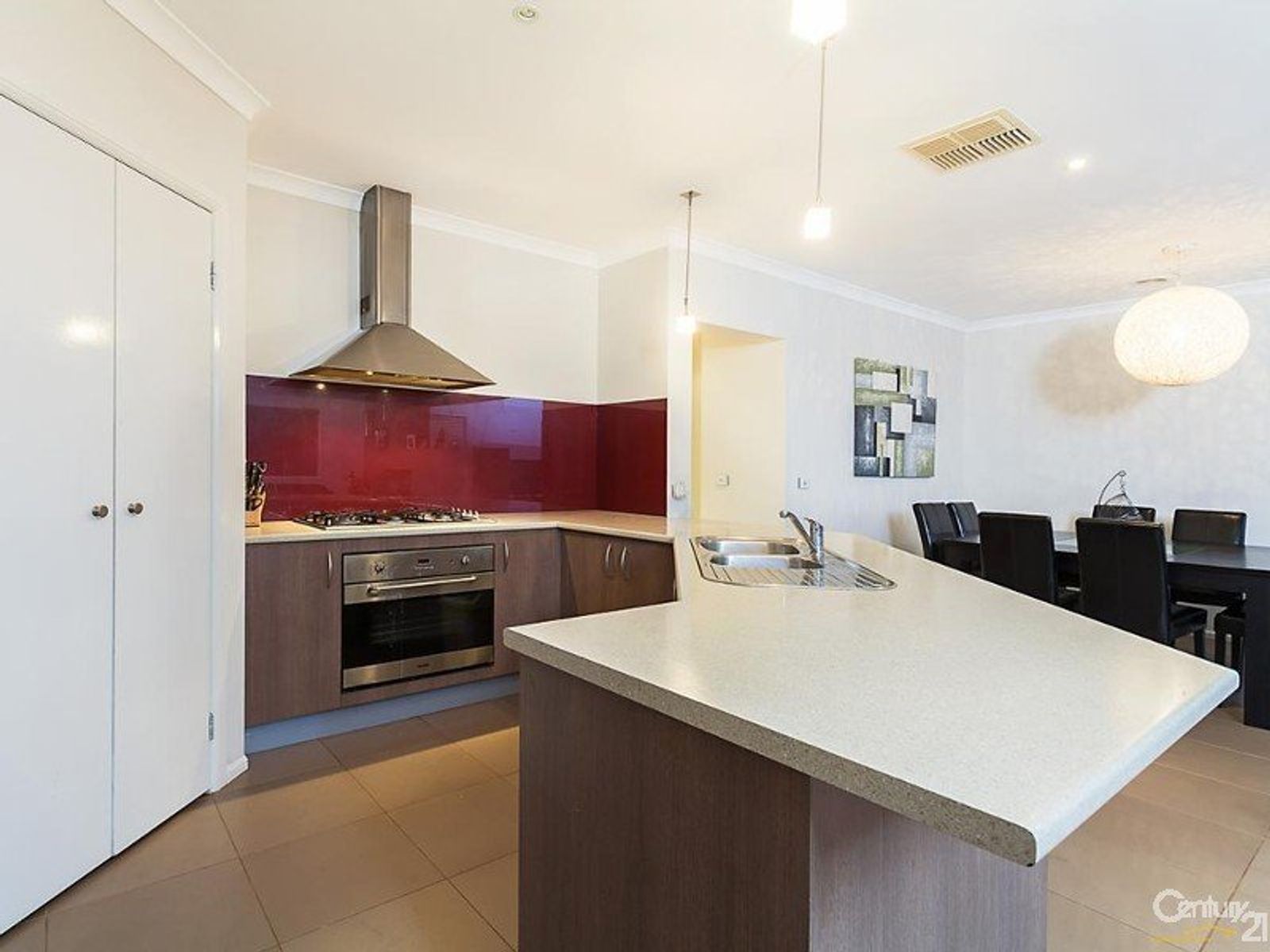 9 Thenford Close, Cranbourne East - Thumbnail 8