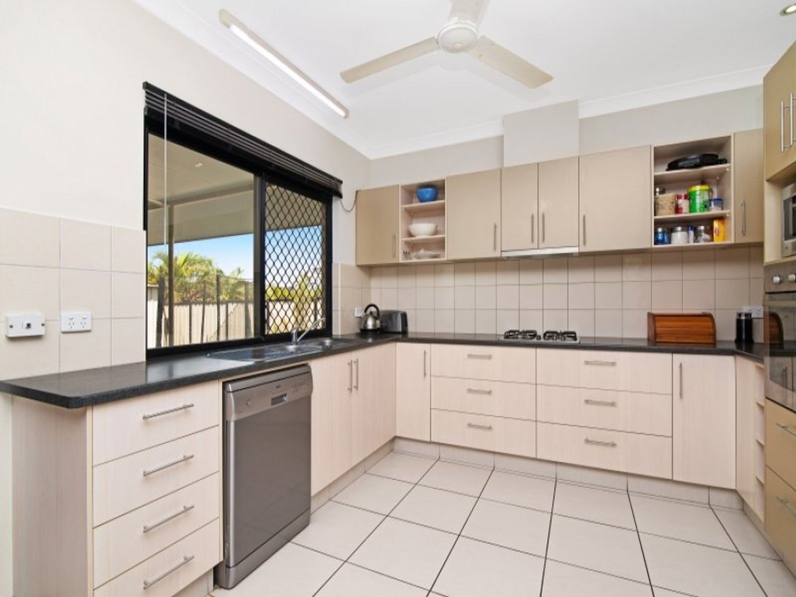 29 McAulay Street, Rosebery, NT 0832, Rosebery - Thumbnail 5