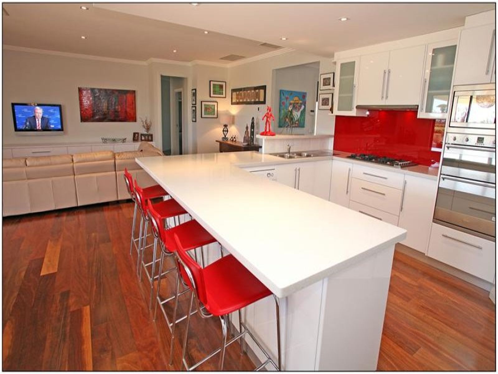 8 Grandview Way, Mildura - Thumbnail 2