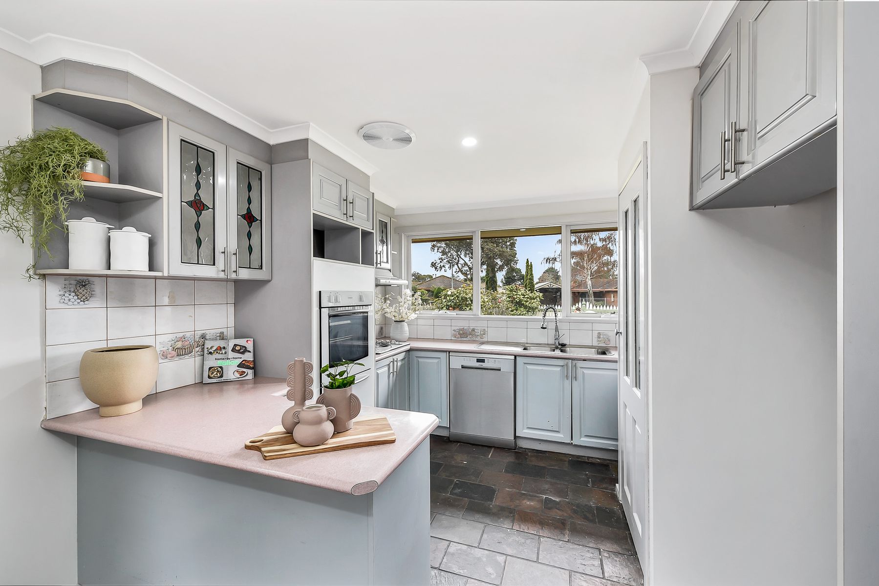 18 Peppercorn Court, Cranbourne North, VIC 3977, Cranbourne North - Thumbnail 3