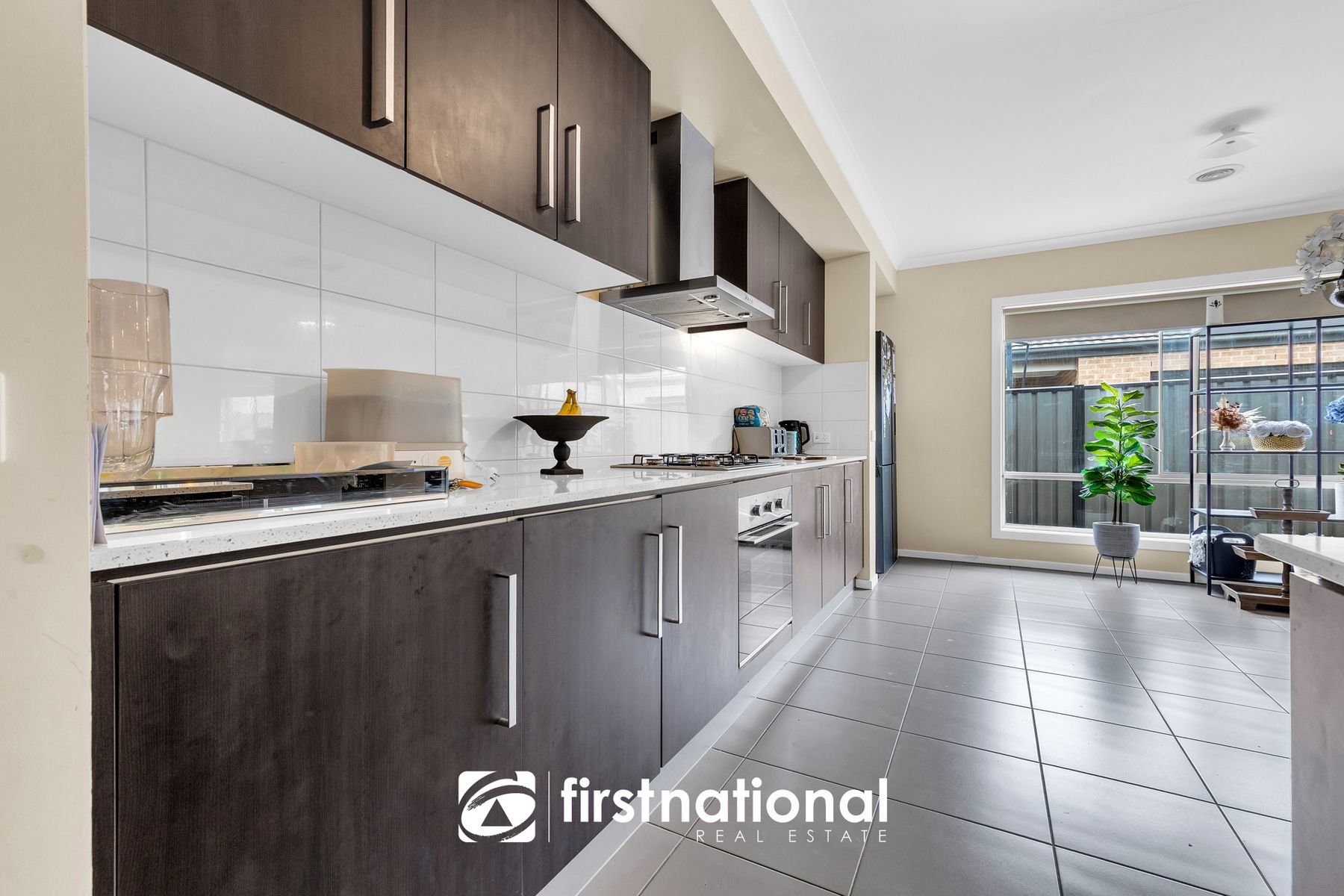 49 Selandra Boulevard, Clyde North VIC 3978, Clyde North - Thumbnail 6