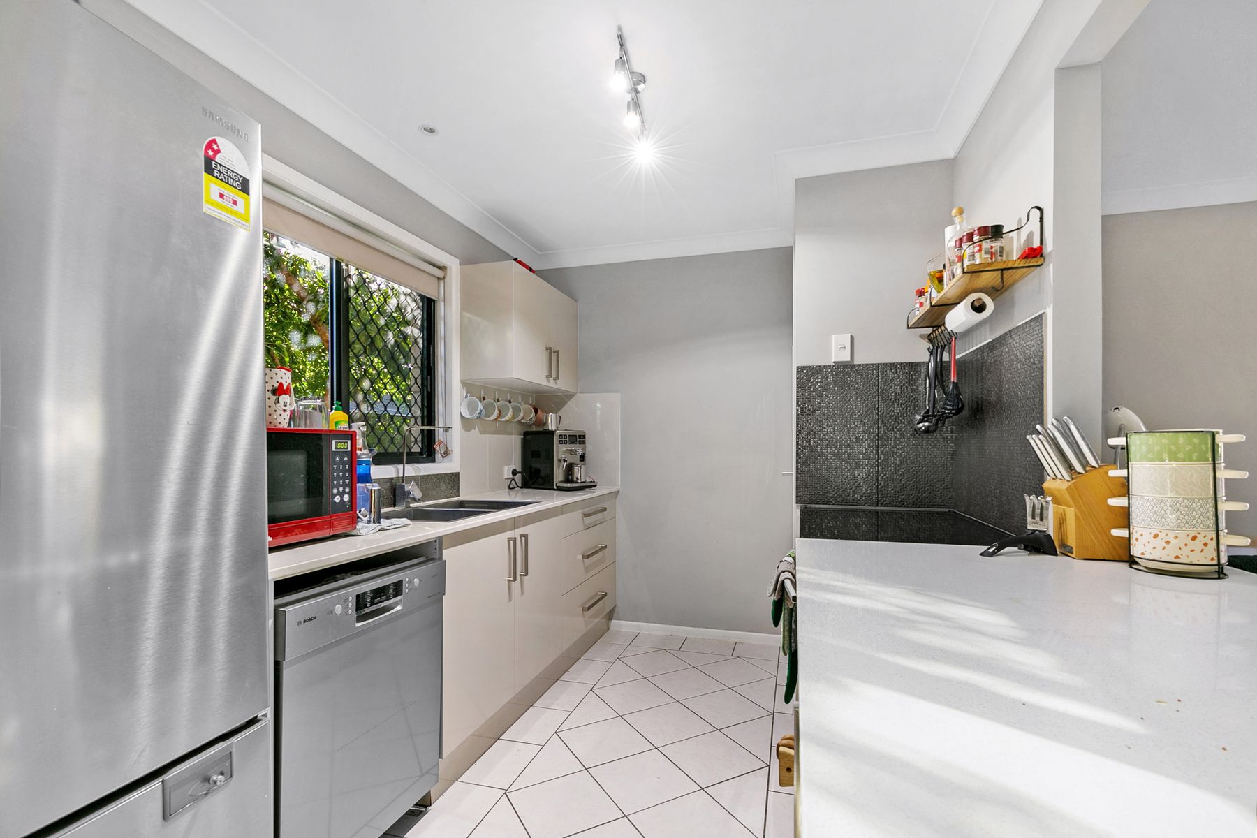 25 Straight Drive, Browns Plains QLD 4118, Browns Plains - Thumbnail 3